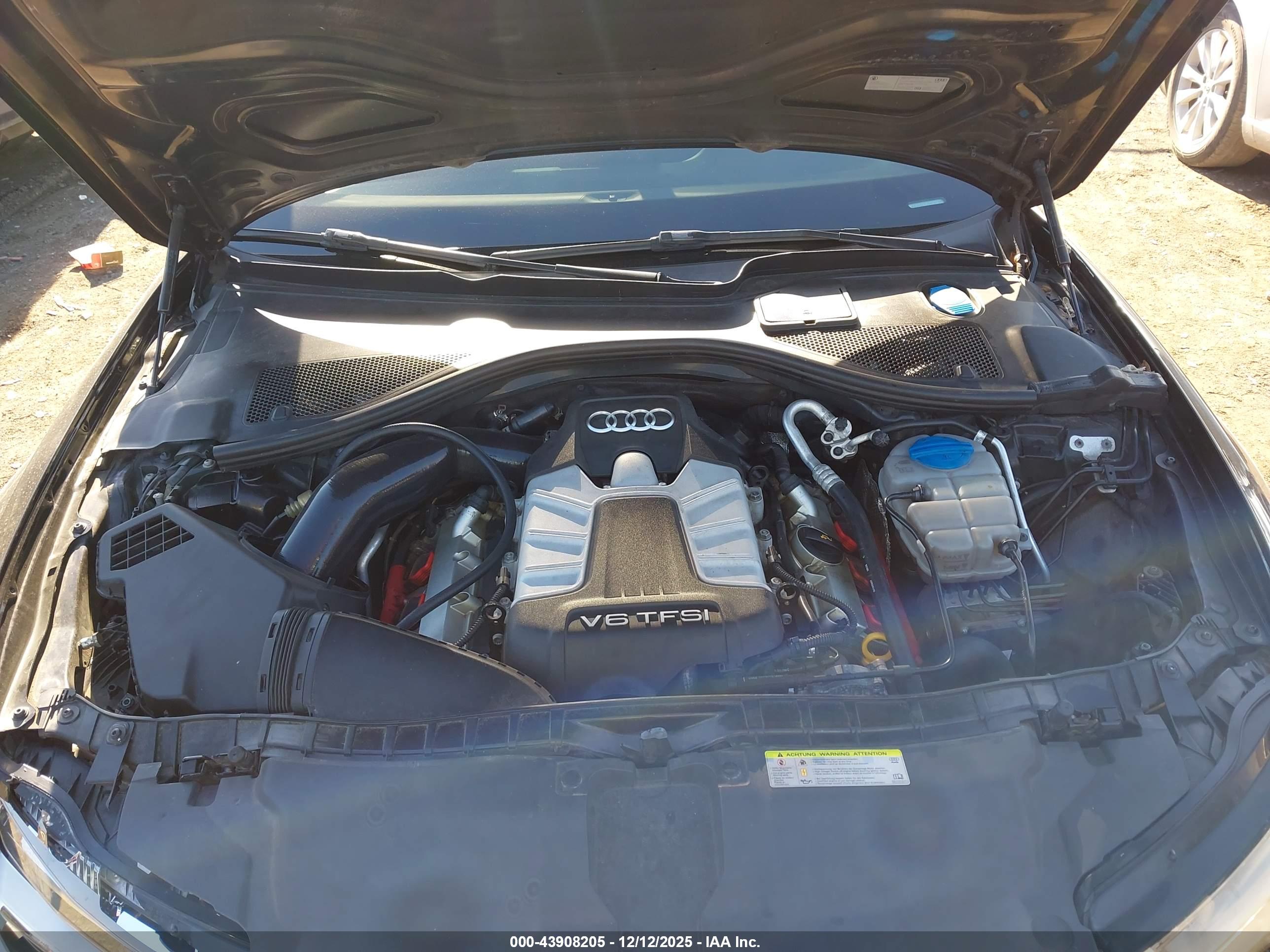 AUDI A6 image 10