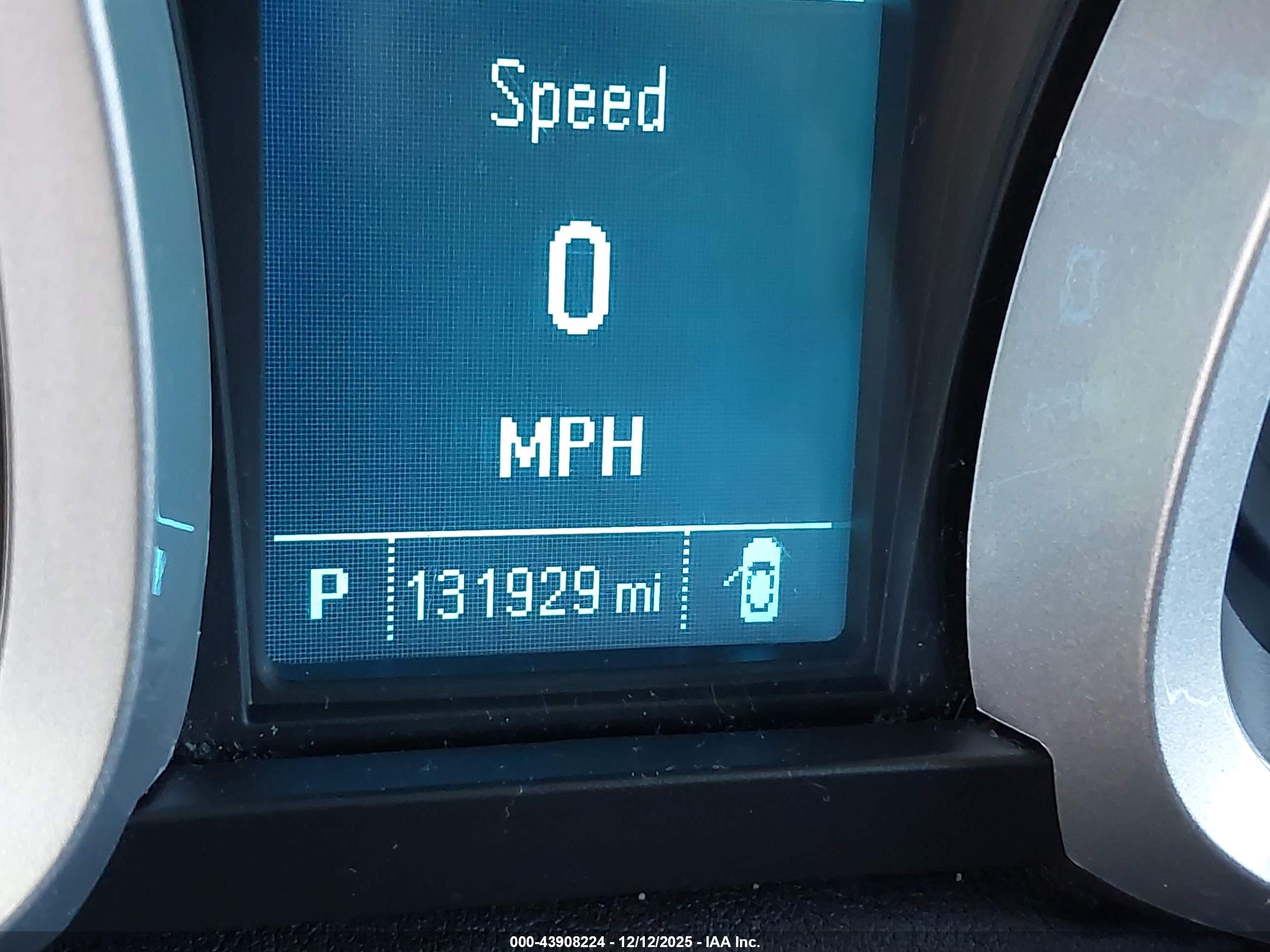 CHEVROLET EQUINOX image 7