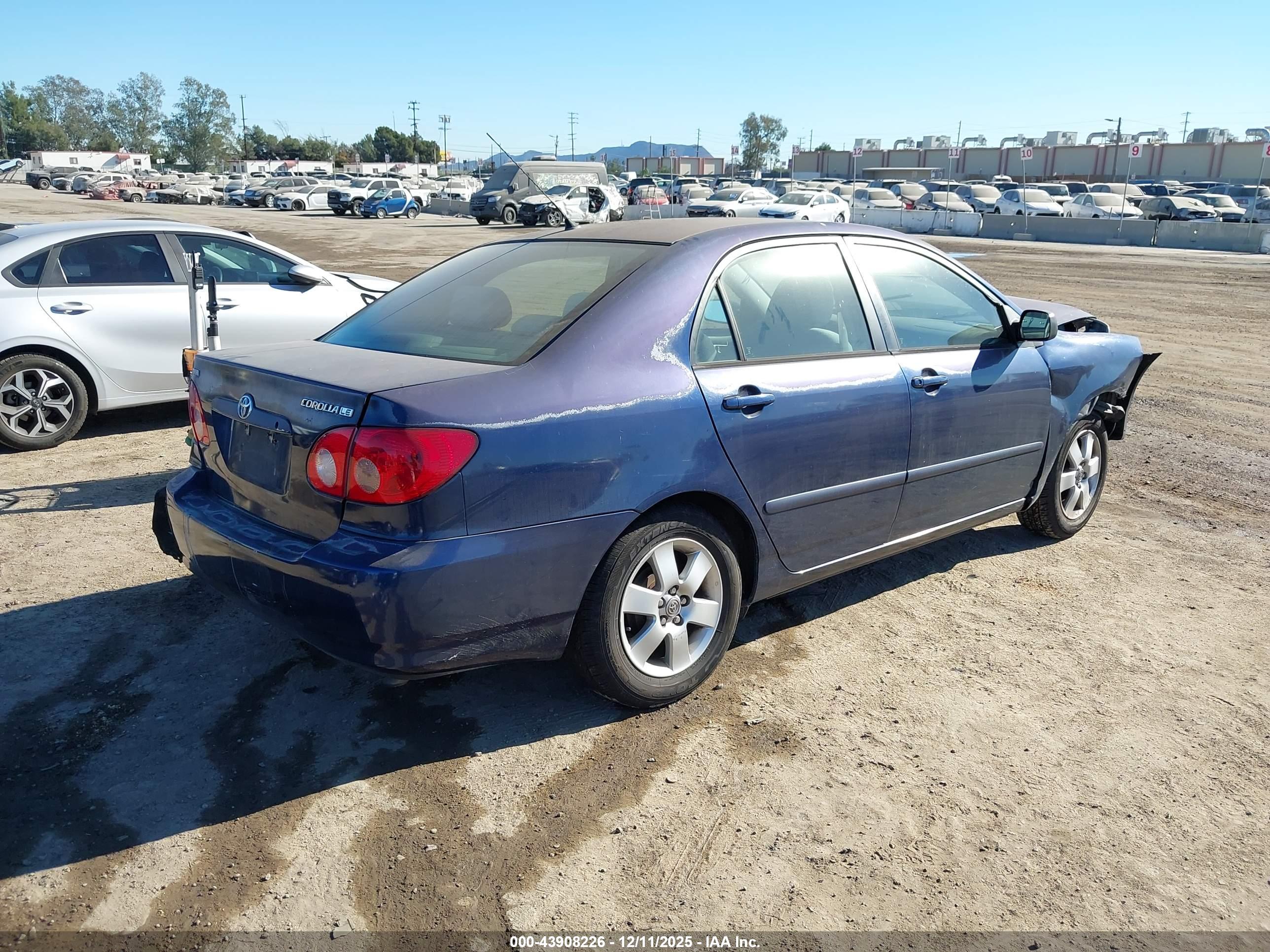 TOYOTA COROLLA image 4