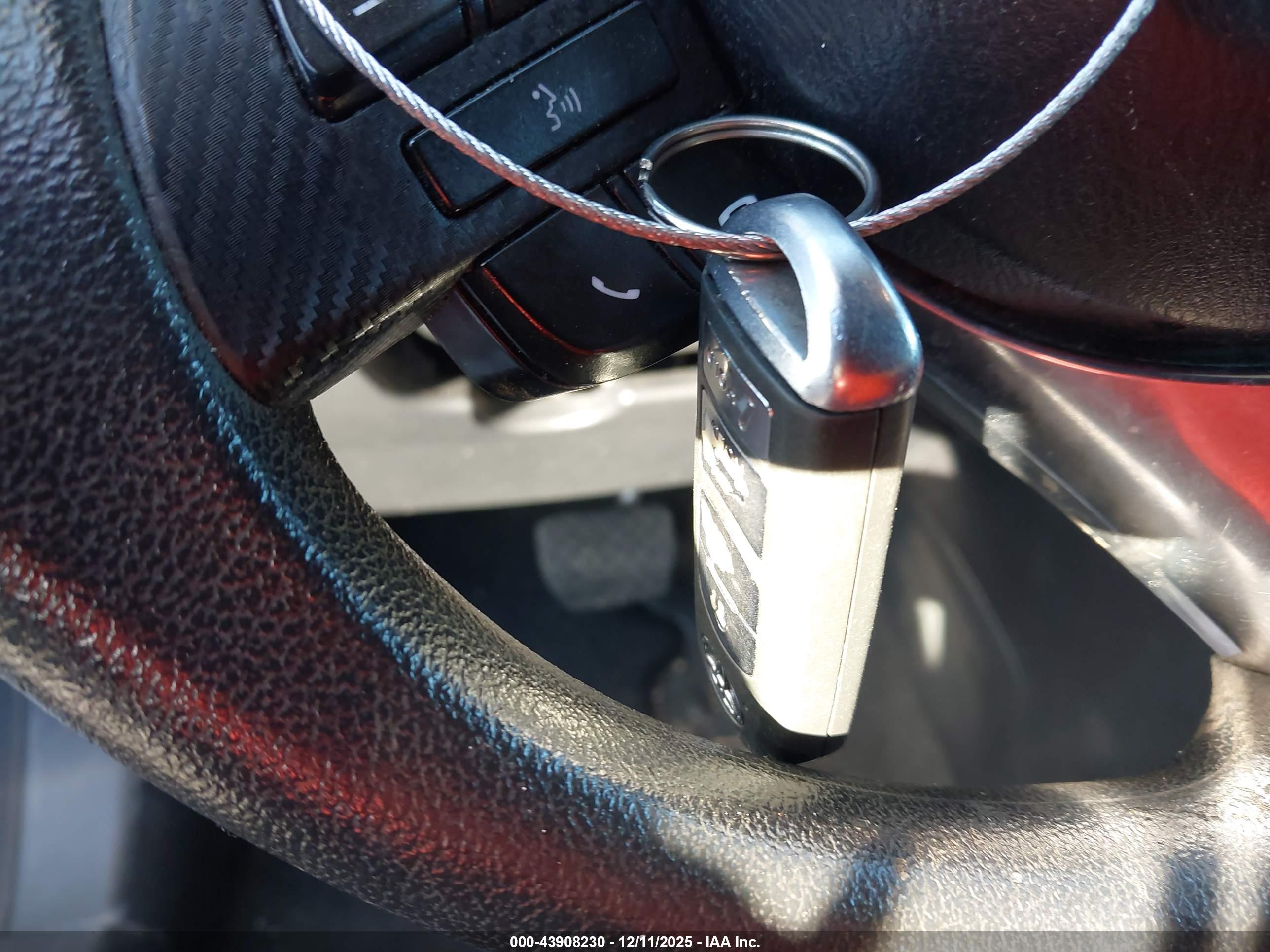 TOYOTA YARIS image 11