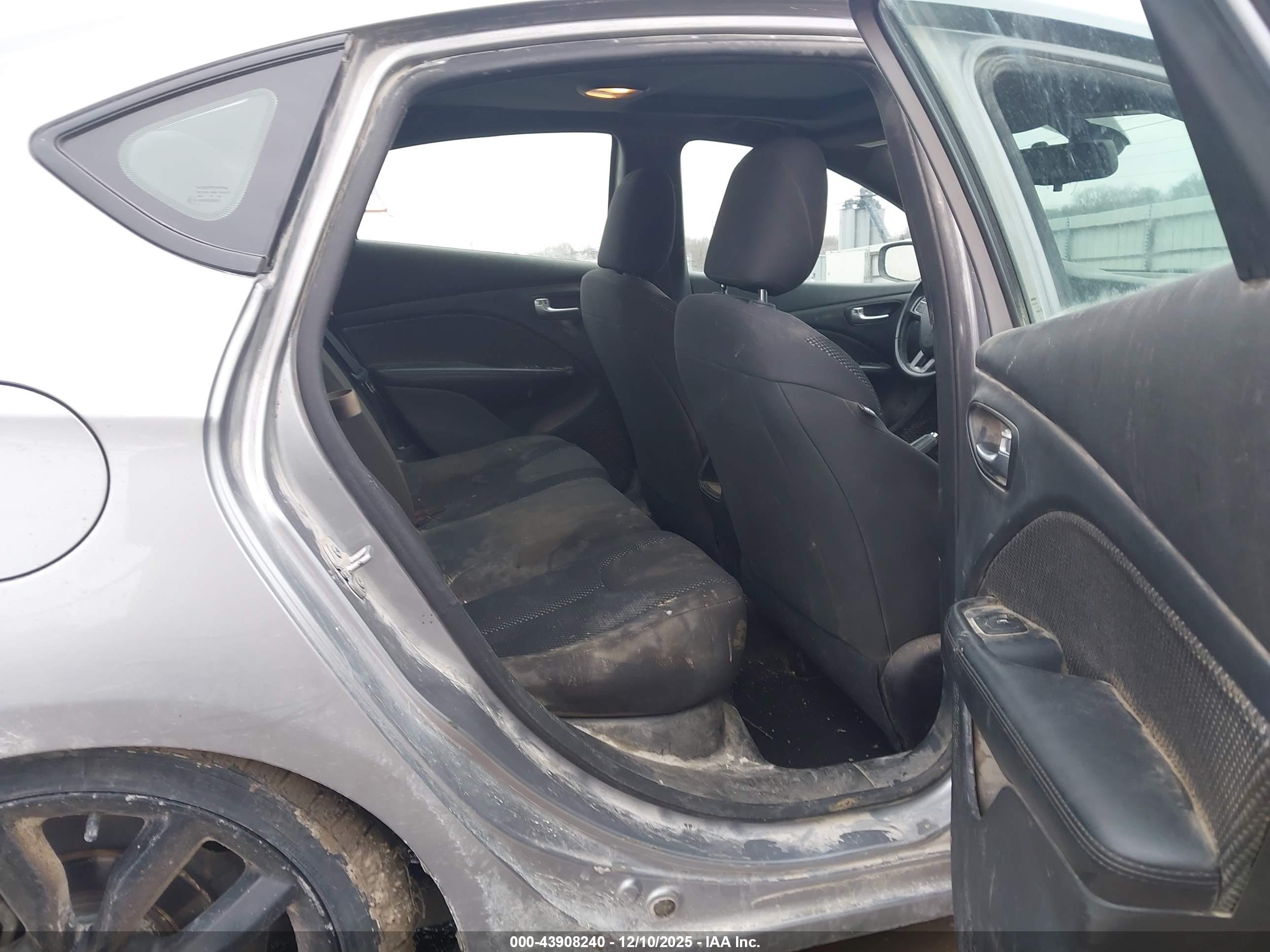DODGE DART image 8