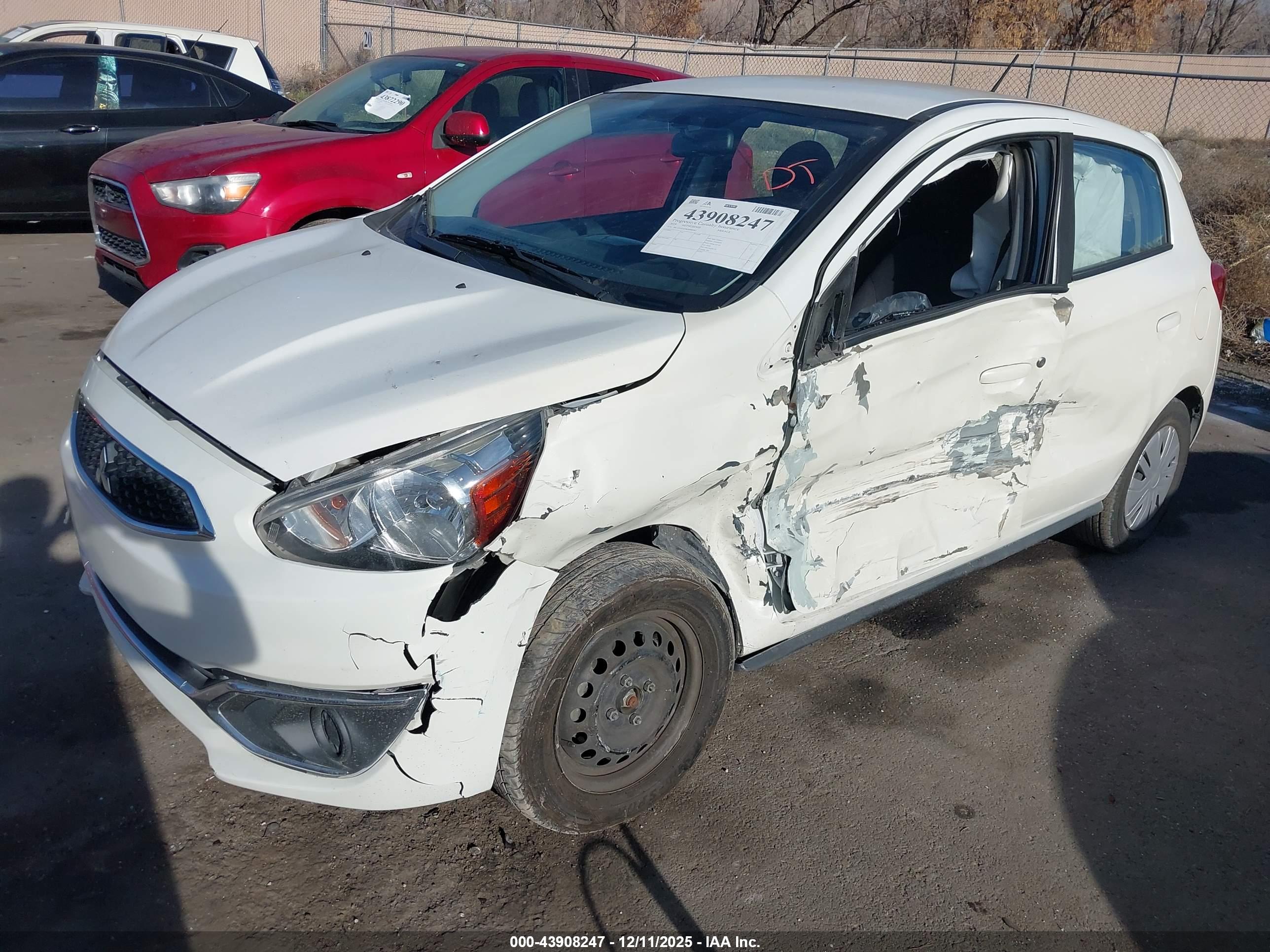 MITSUBISHI MIRAGE image 6