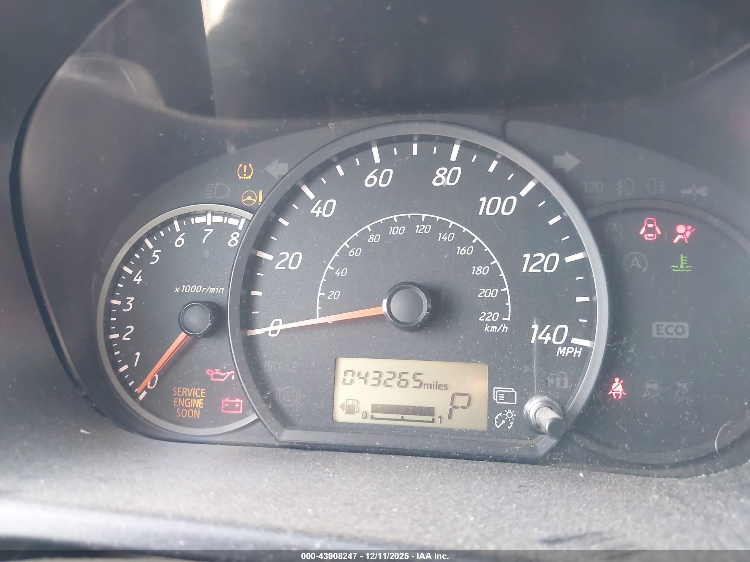 MITSUBISHI MIRAGE image 7