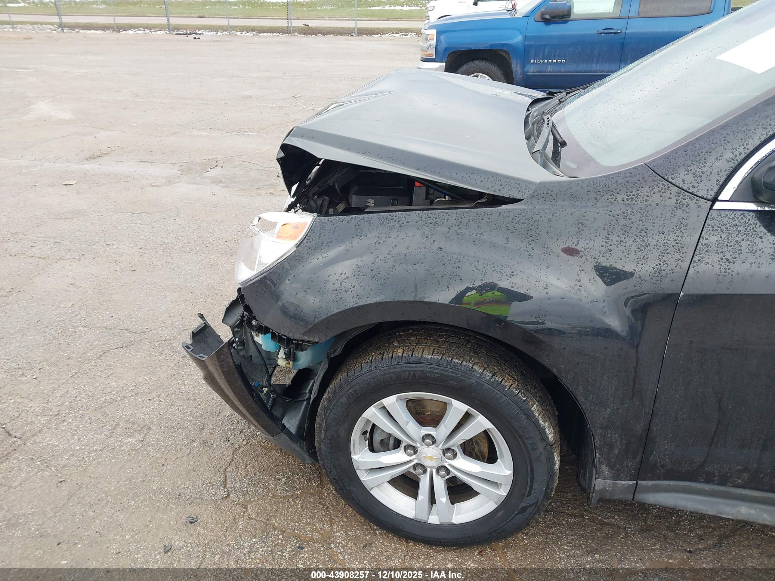 CHEVROLET EQUINOX image 6