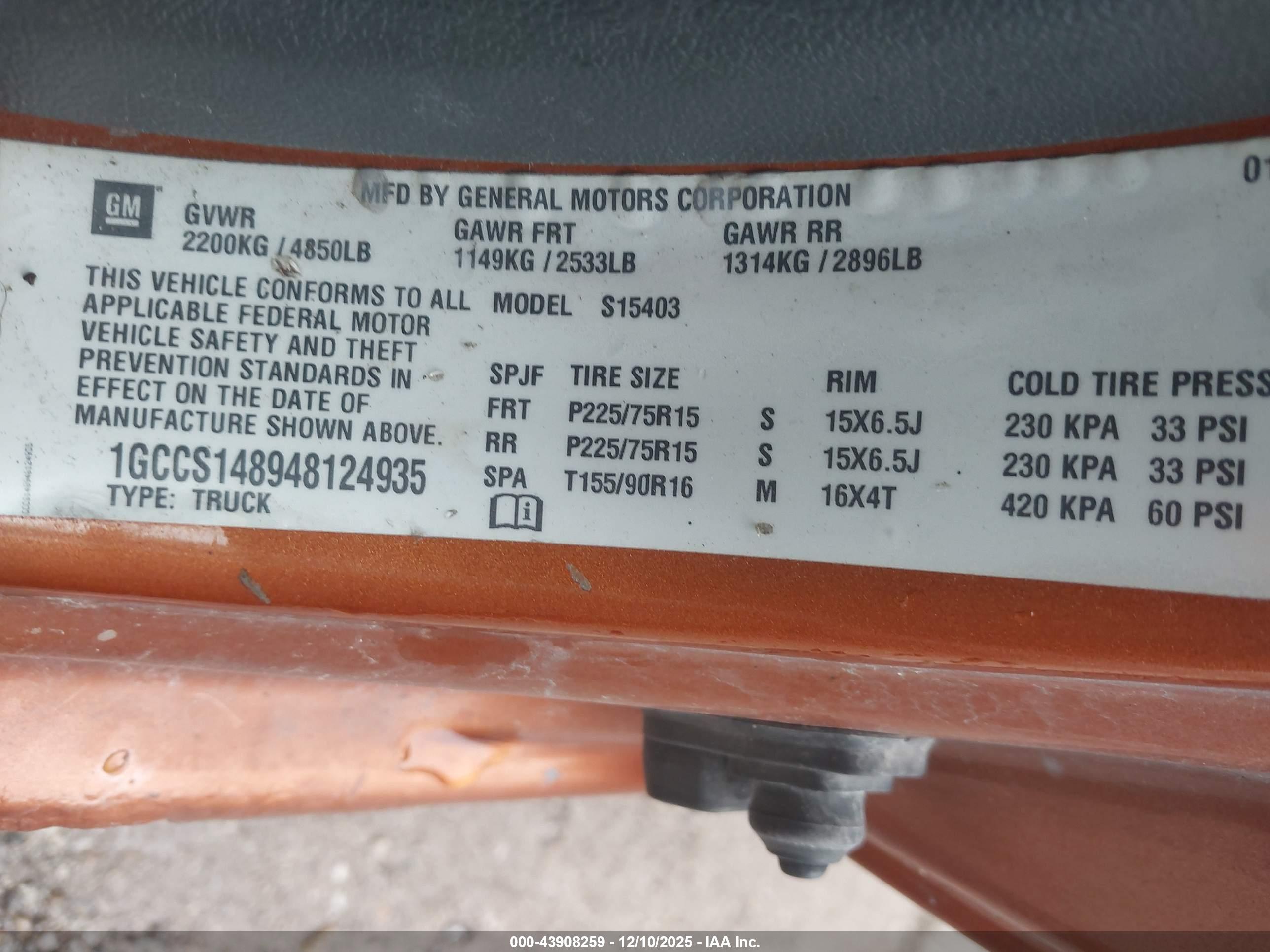 CHEVROLET COLORADO image 9