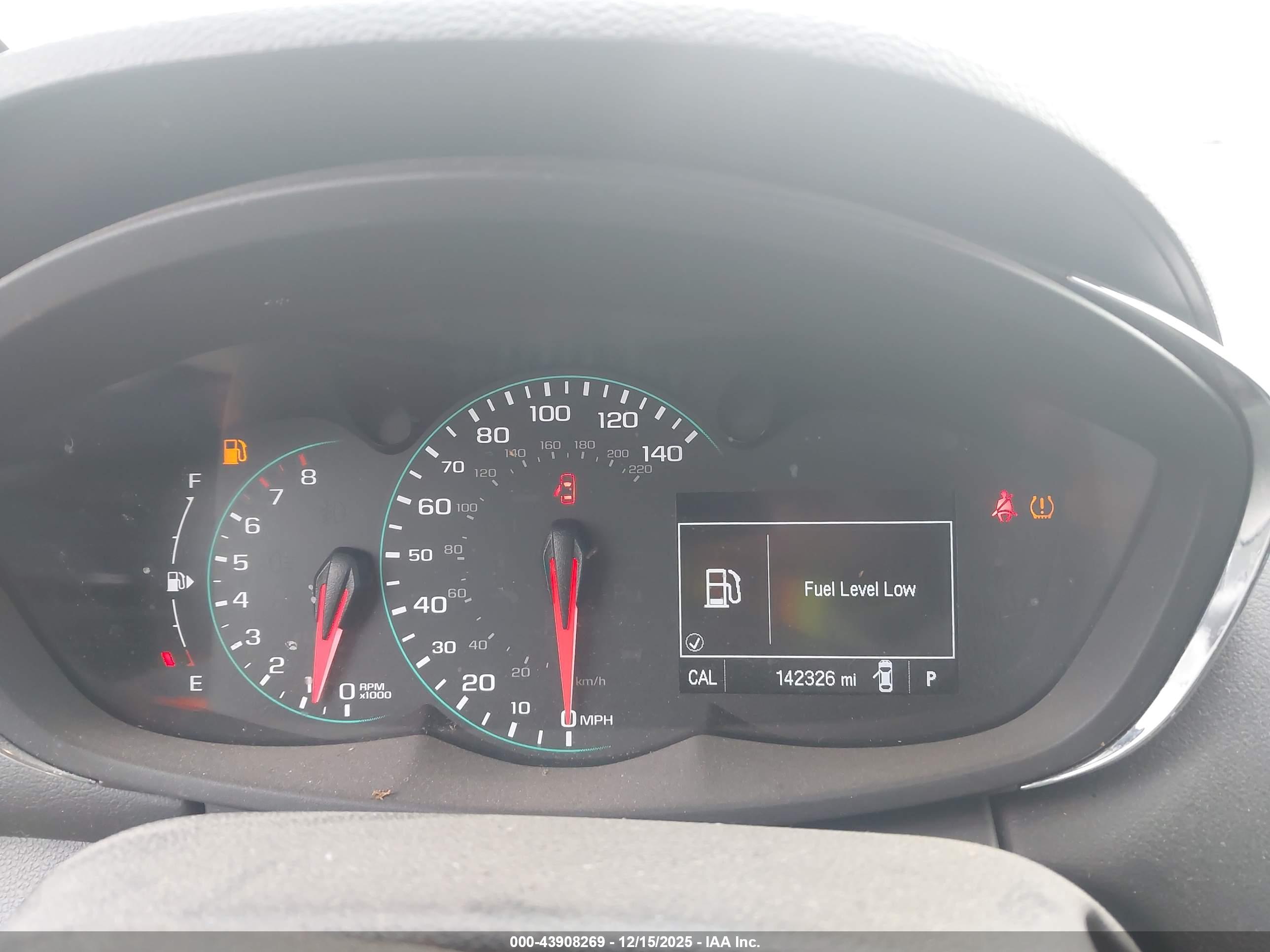 CHEVROLET TRAX image 7