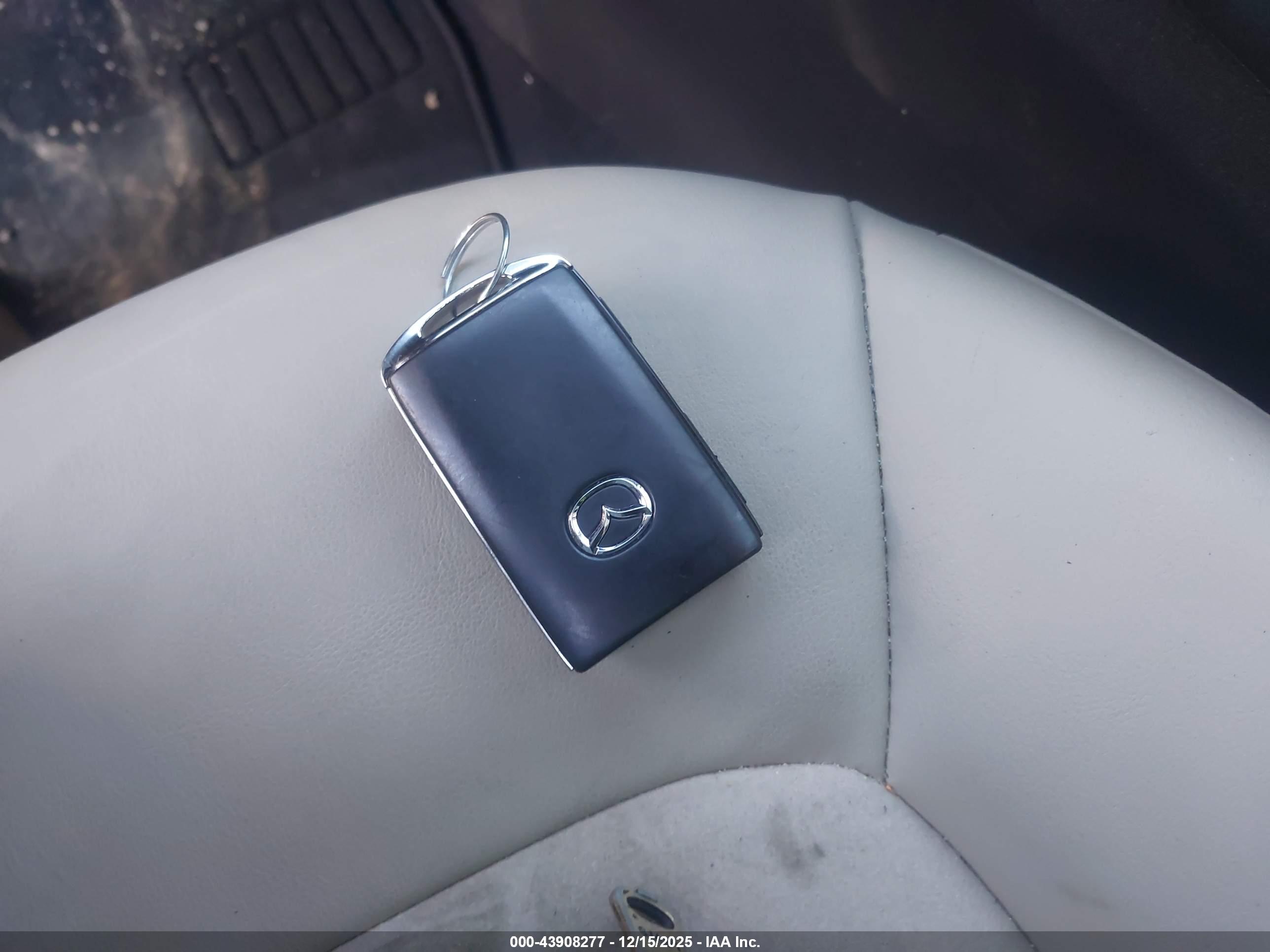 MAZDA CX-5 image 11