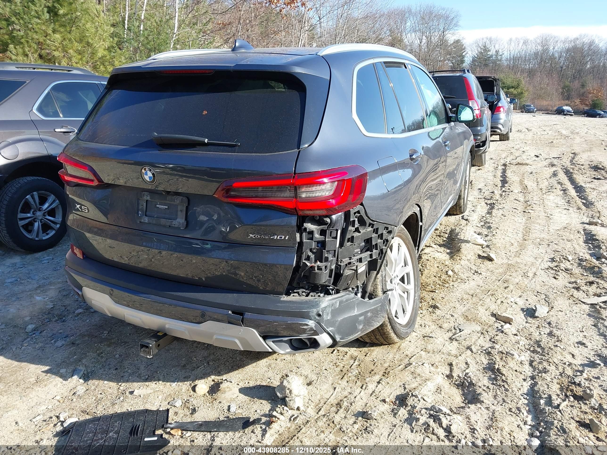 BMW X5 image 4