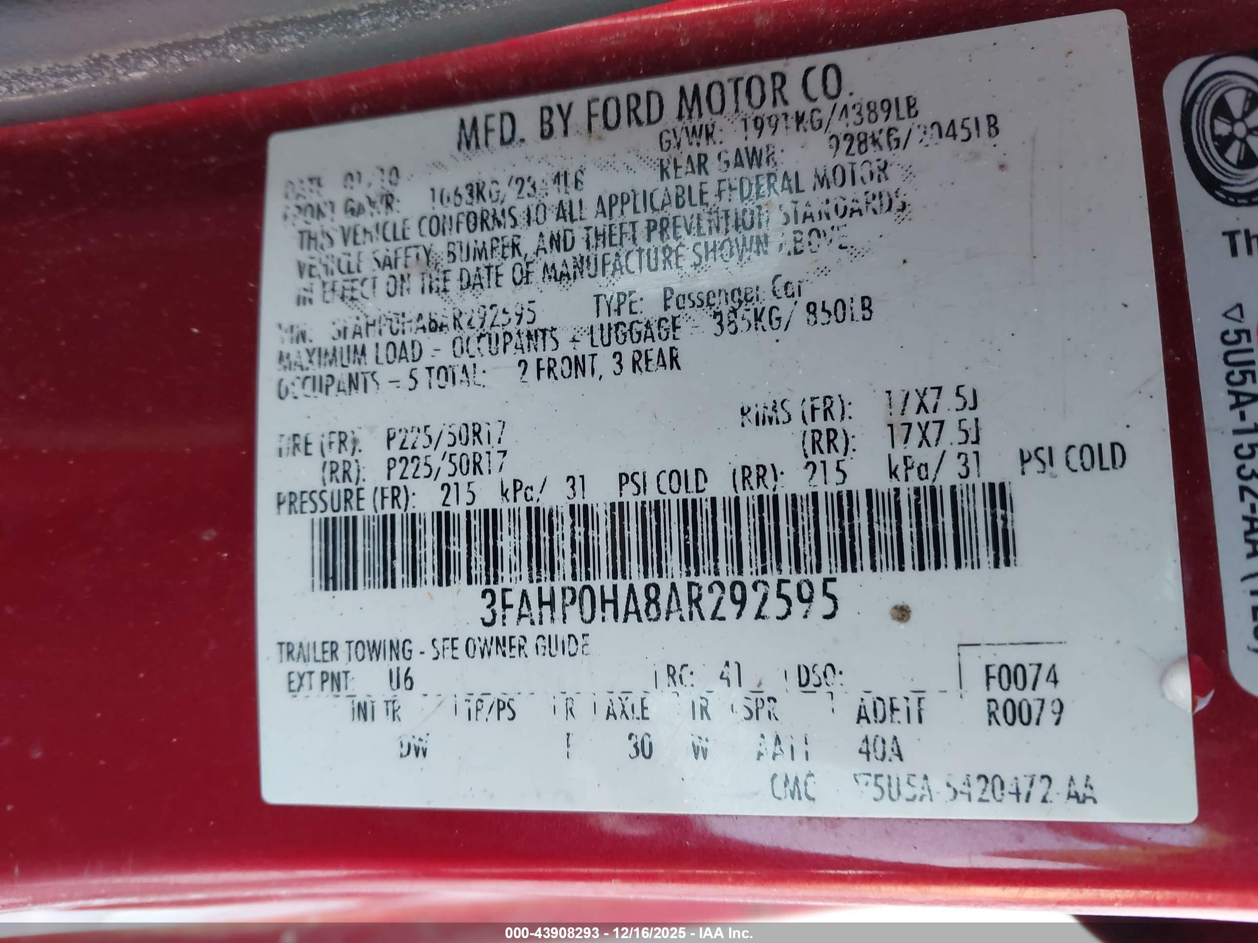 FORD FUSION image 9