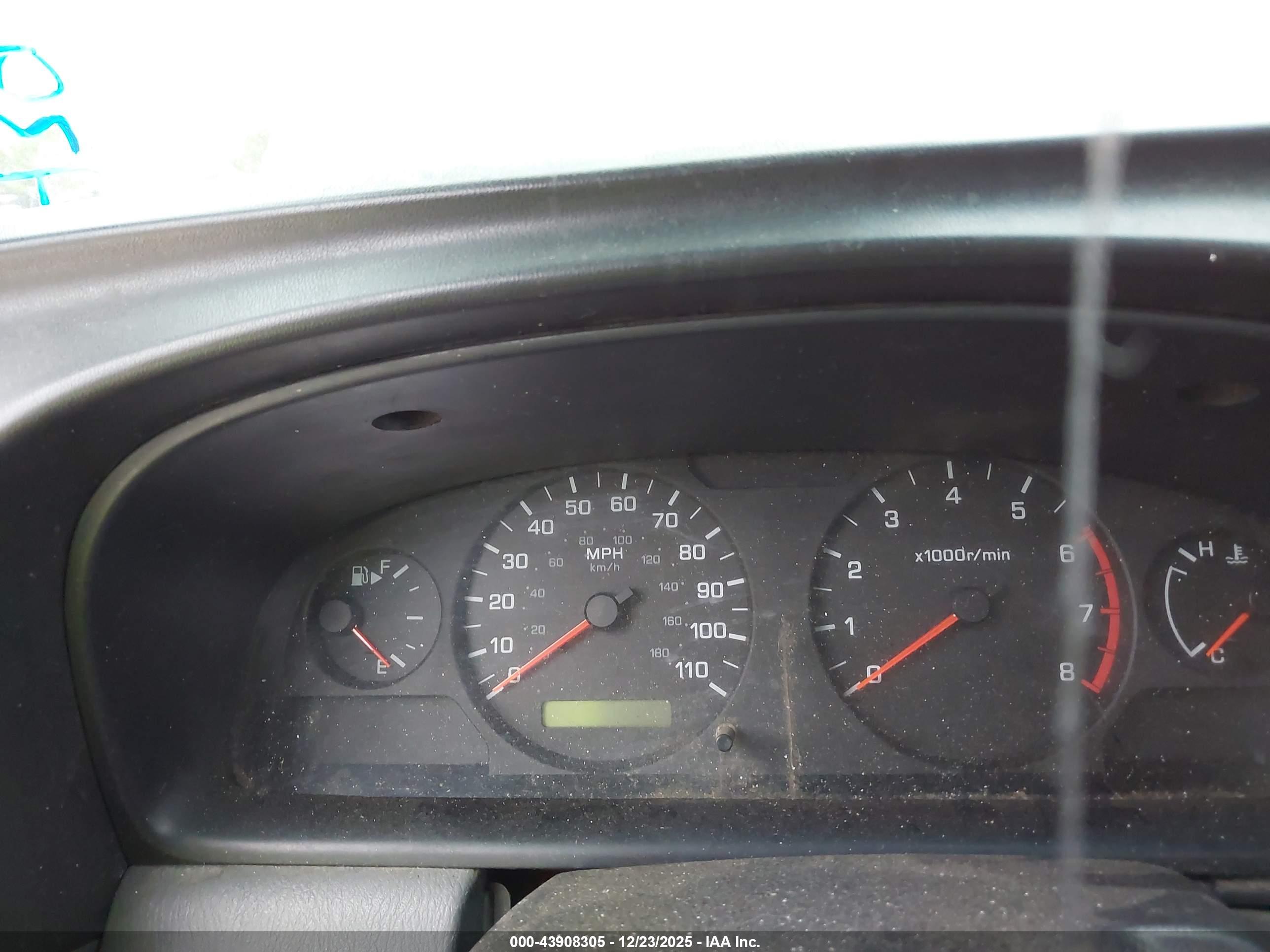 NISSAN FRONTIER image 7