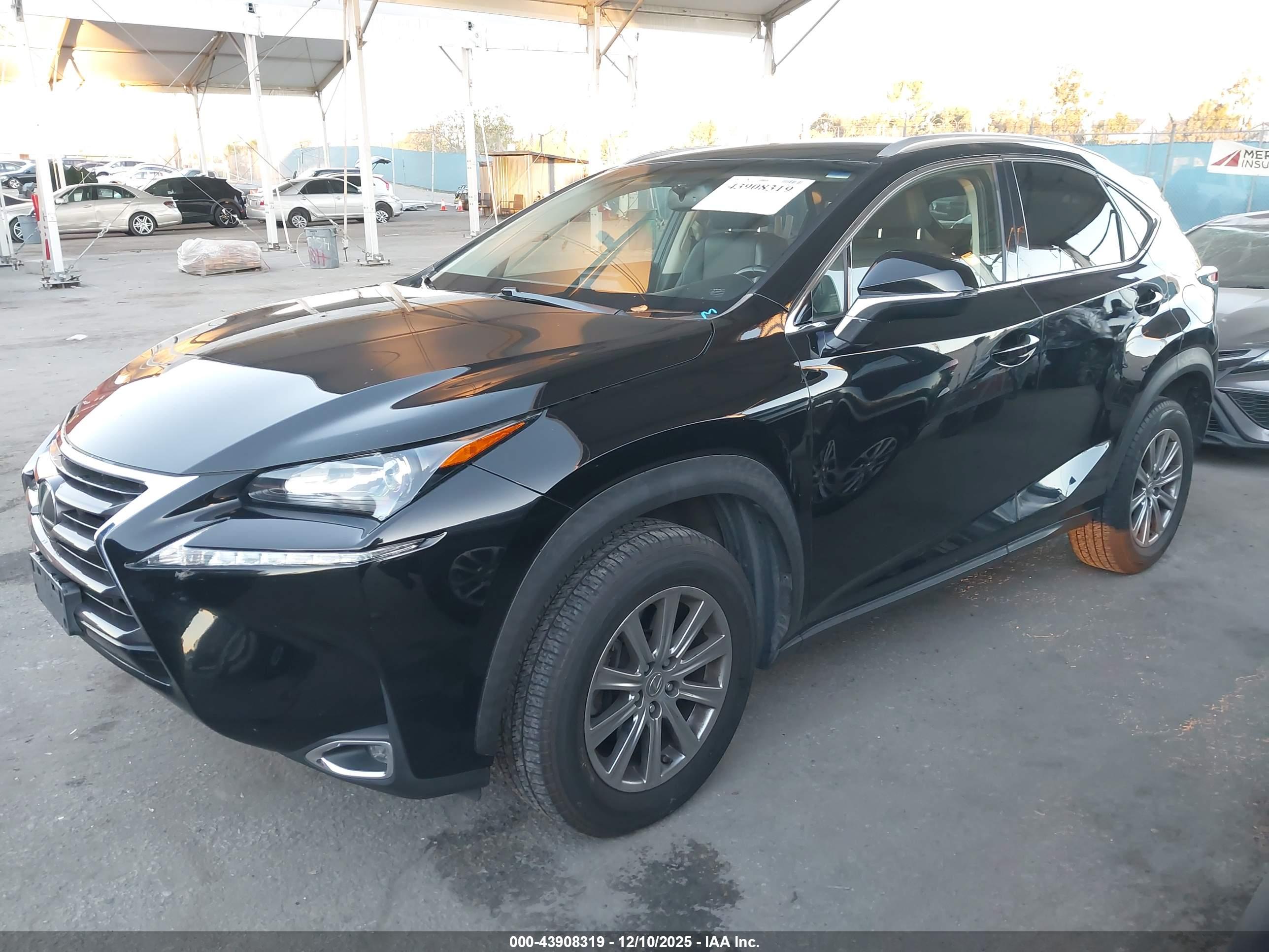 LEXUS NX image 2