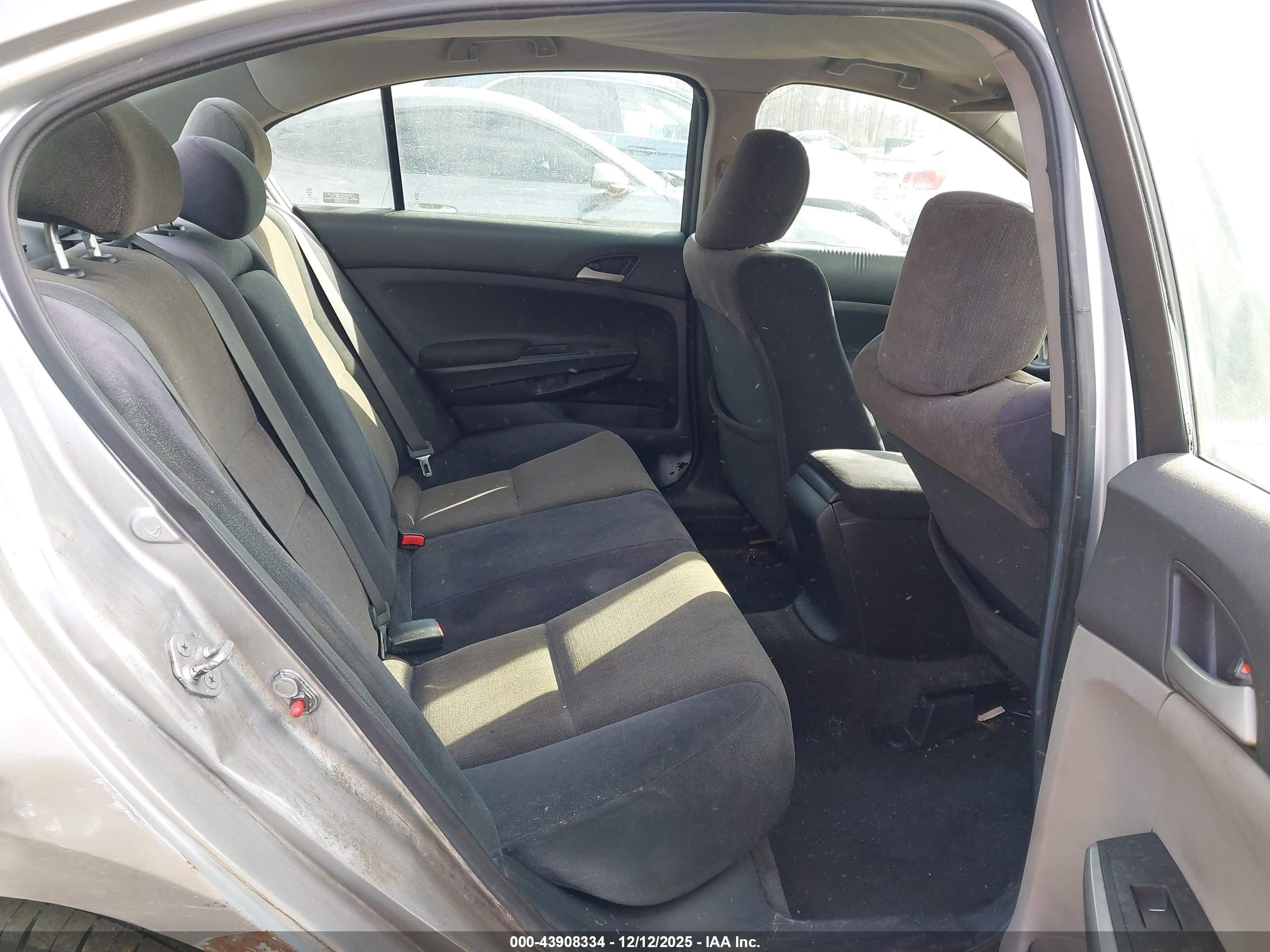 HONDA ACCORD image 8
