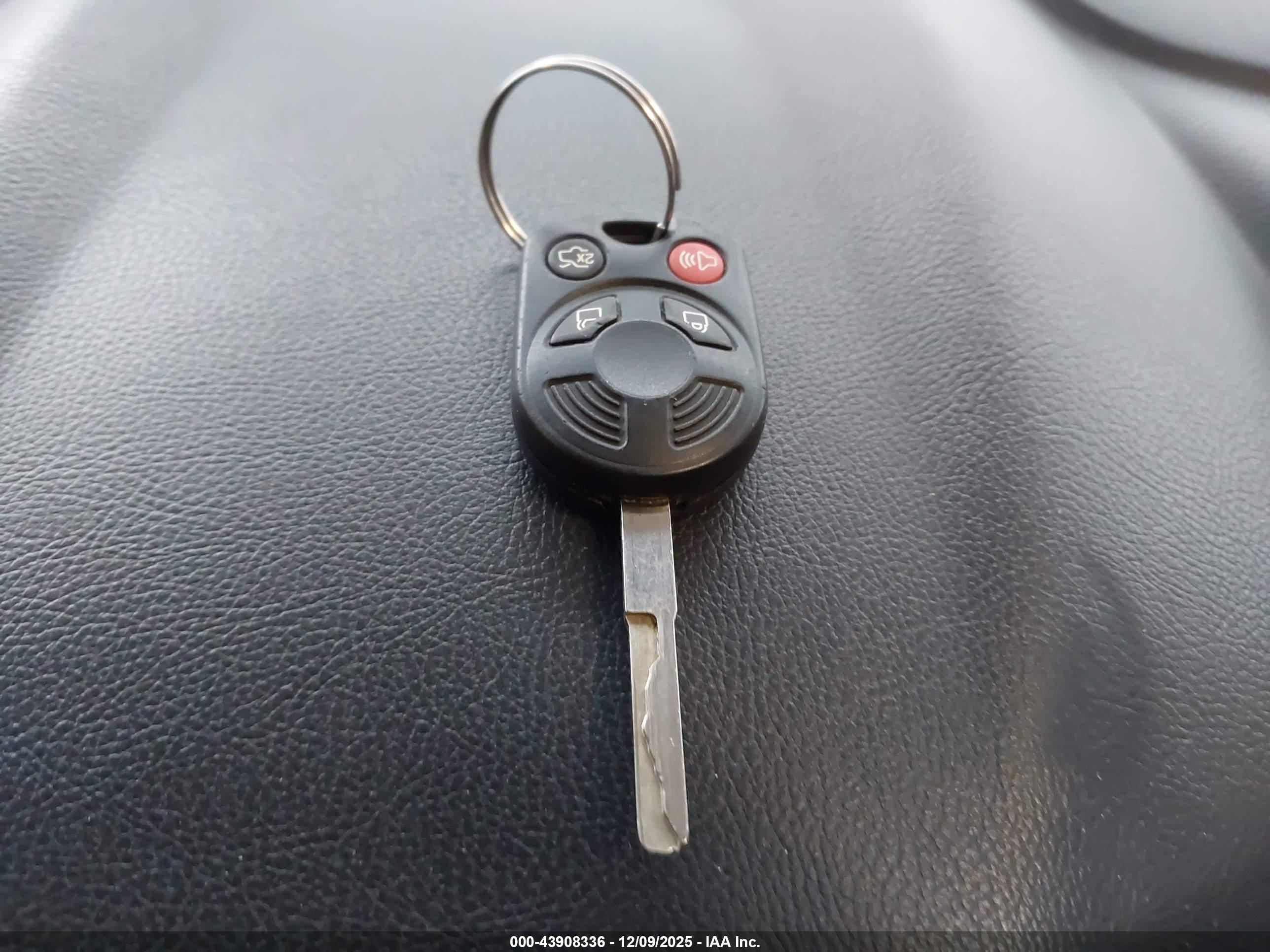 FORD FOCUS image 11