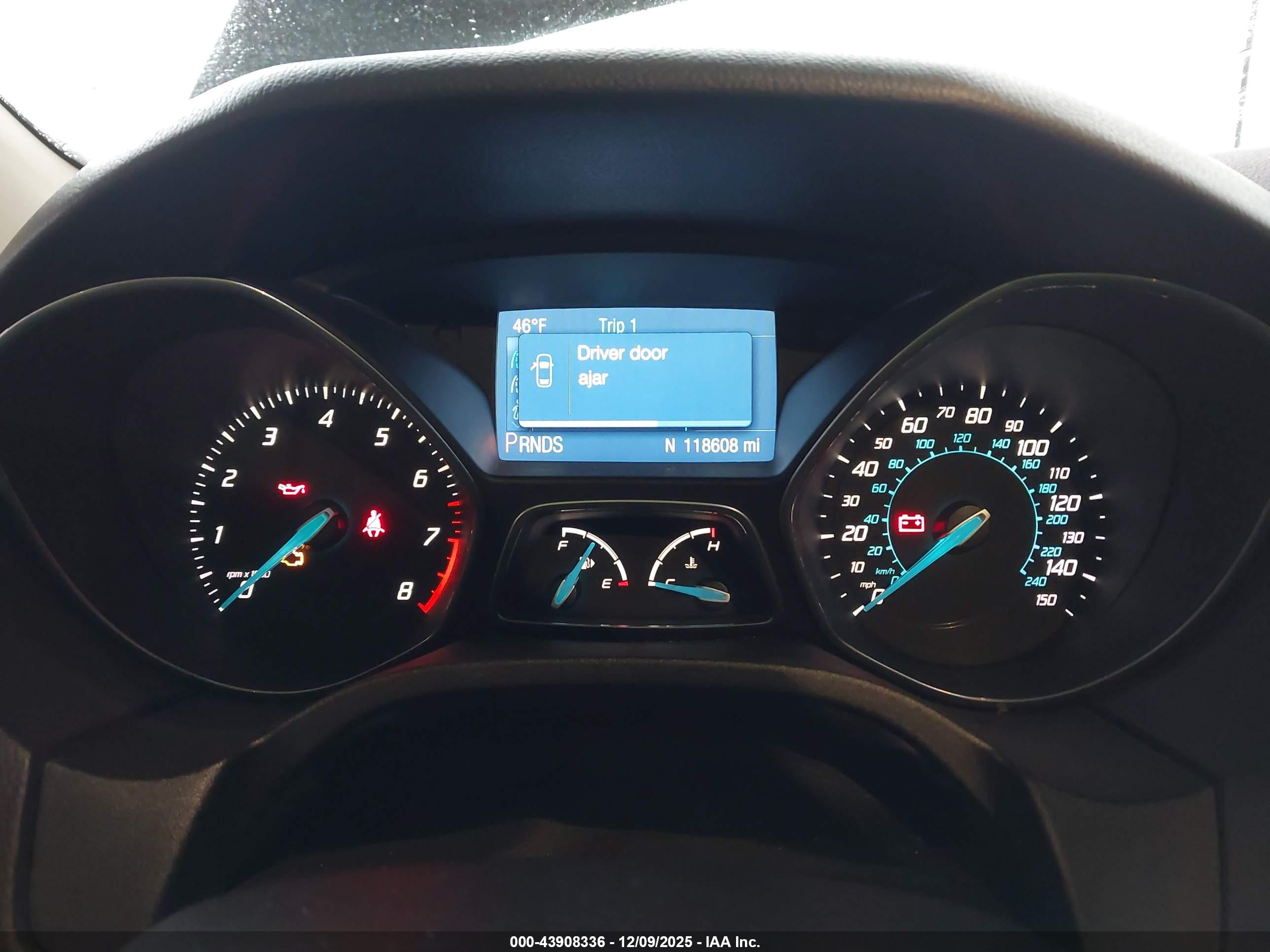 FORD FOCUS image 7