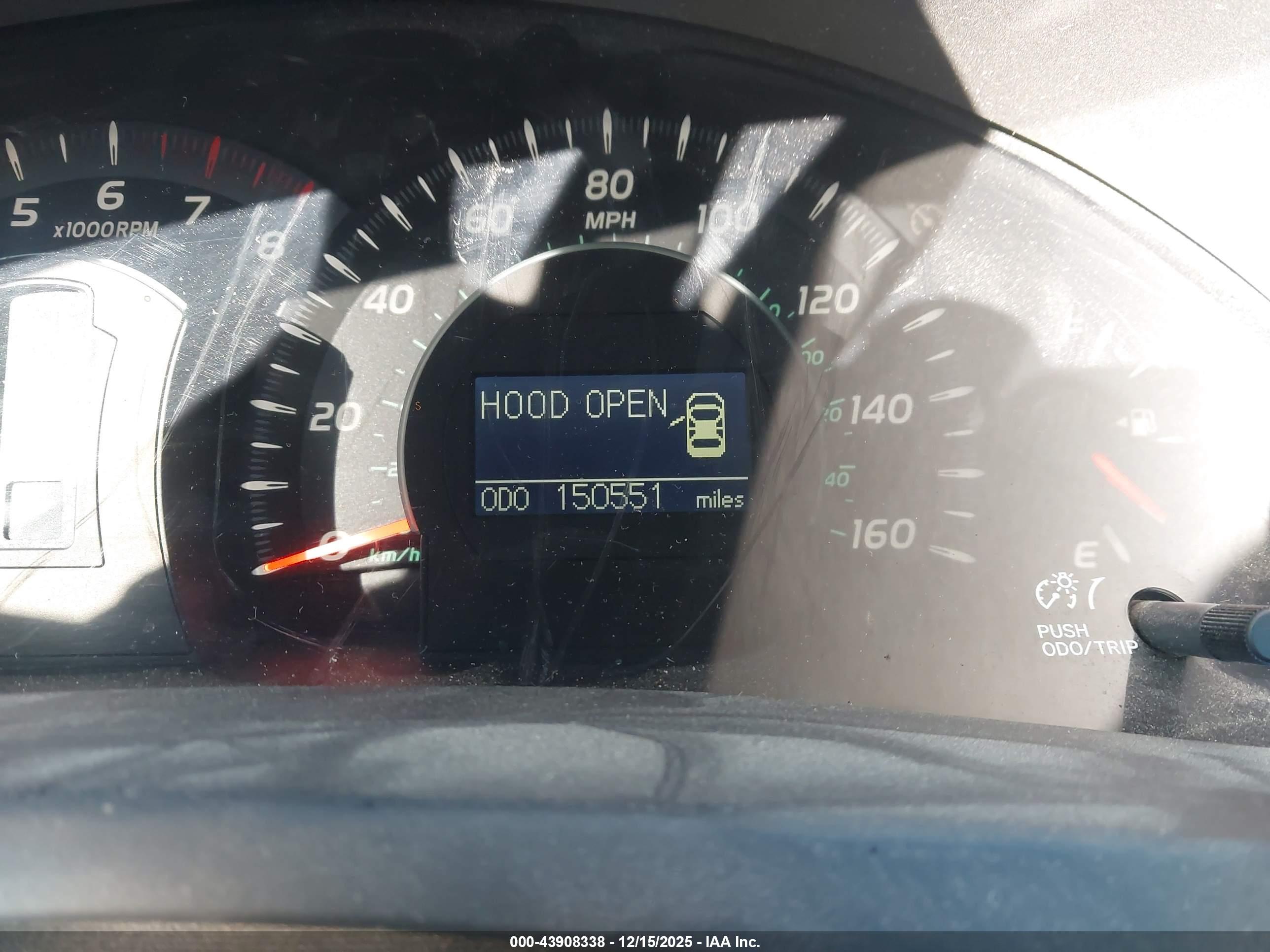 TOYOTA CAMRY image 7