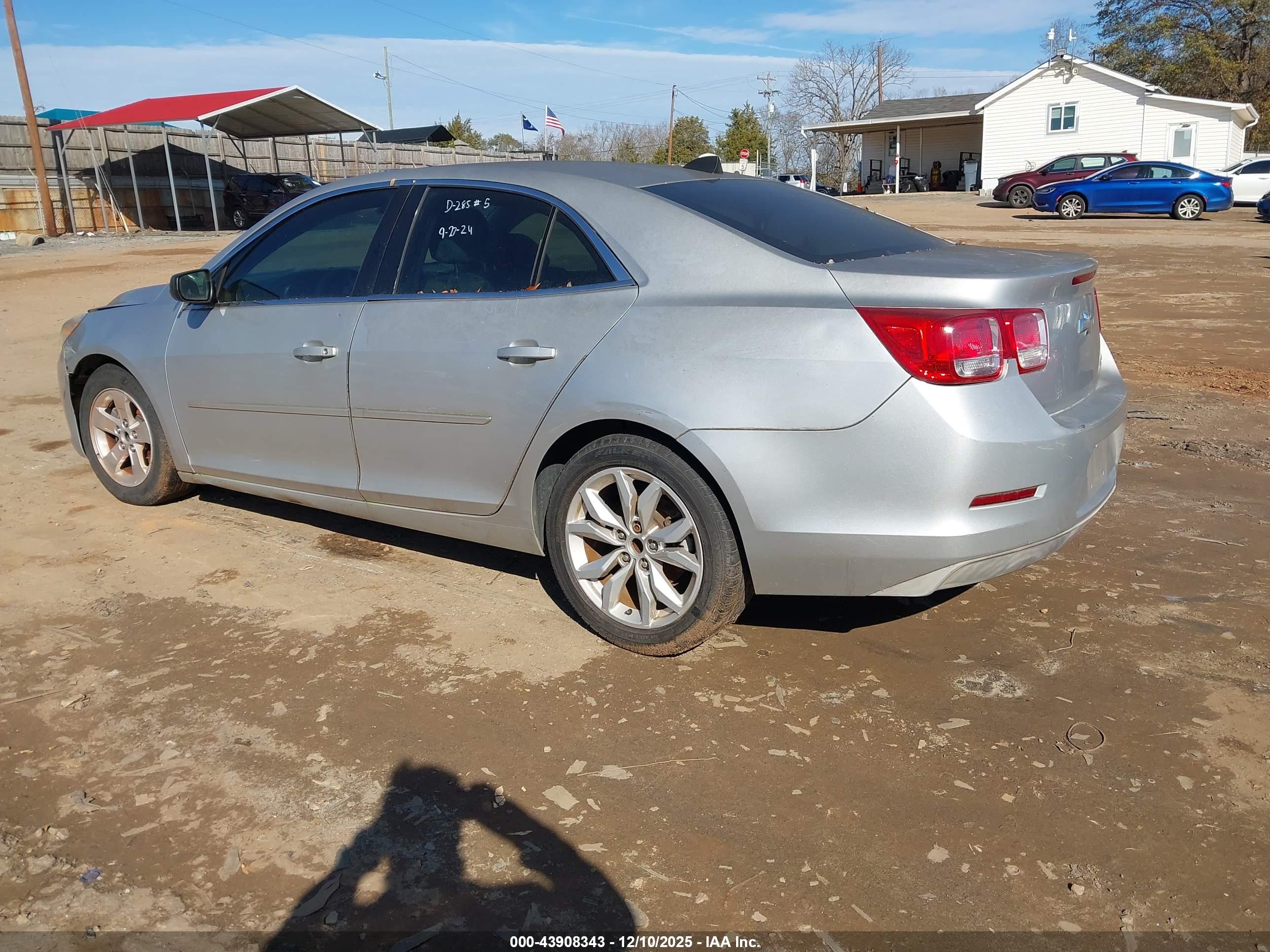 CHEVROLET MALIBU image 3
