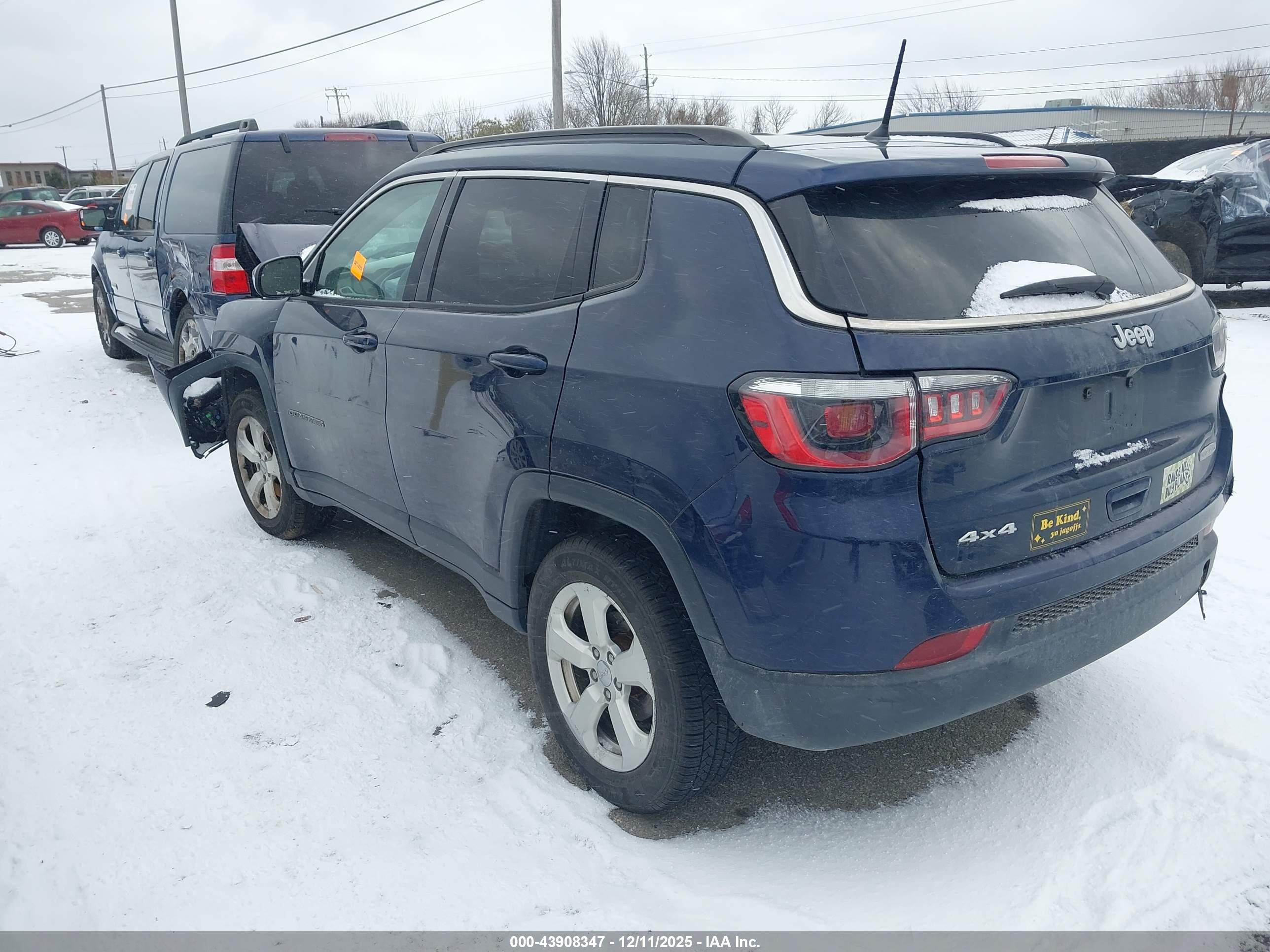 JEEP COMPASS image 3