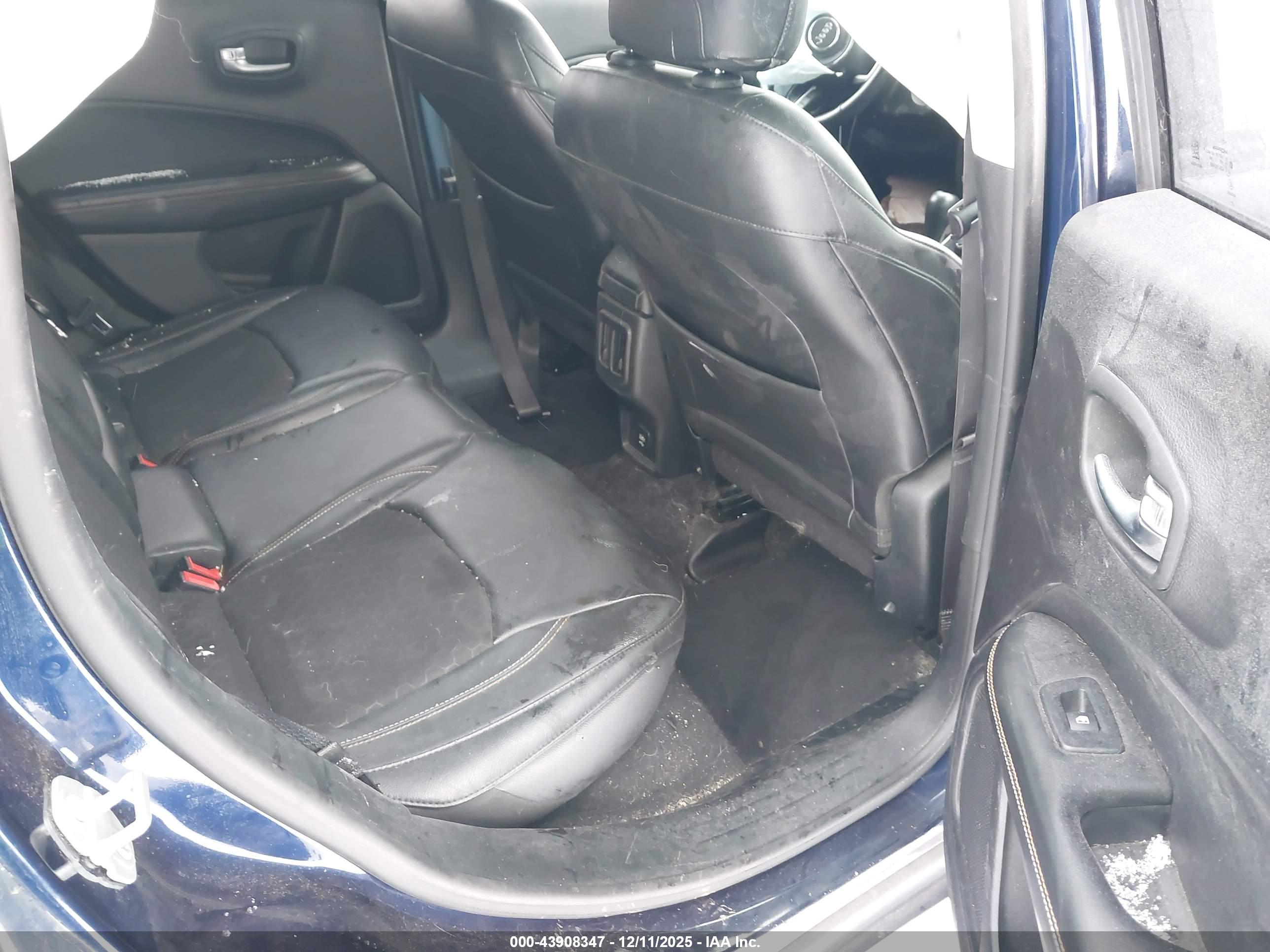 JEEP COMPASS image 8
