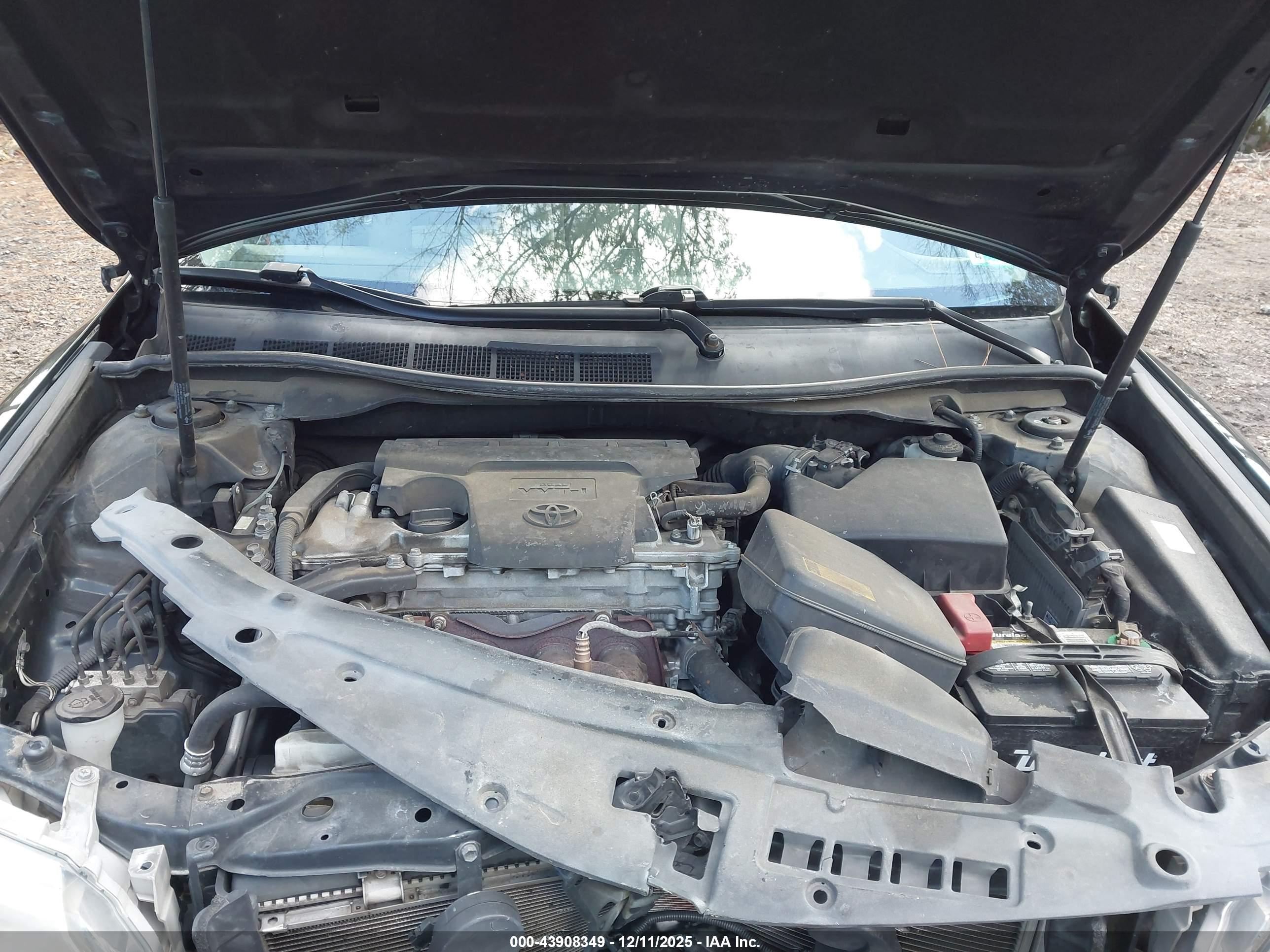 TOYOTA CAMRY image 10
