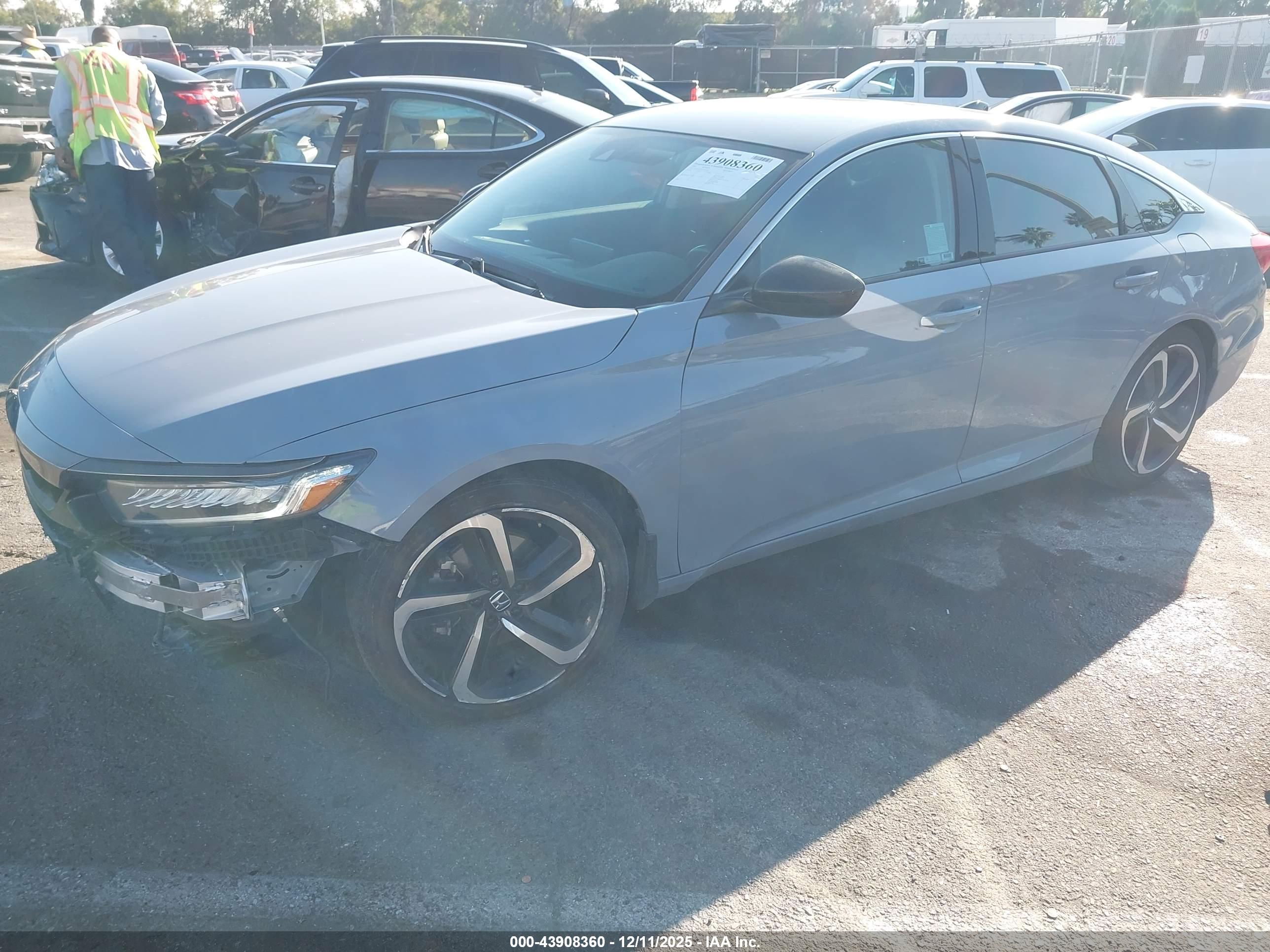 HONDA ACCORD image 2