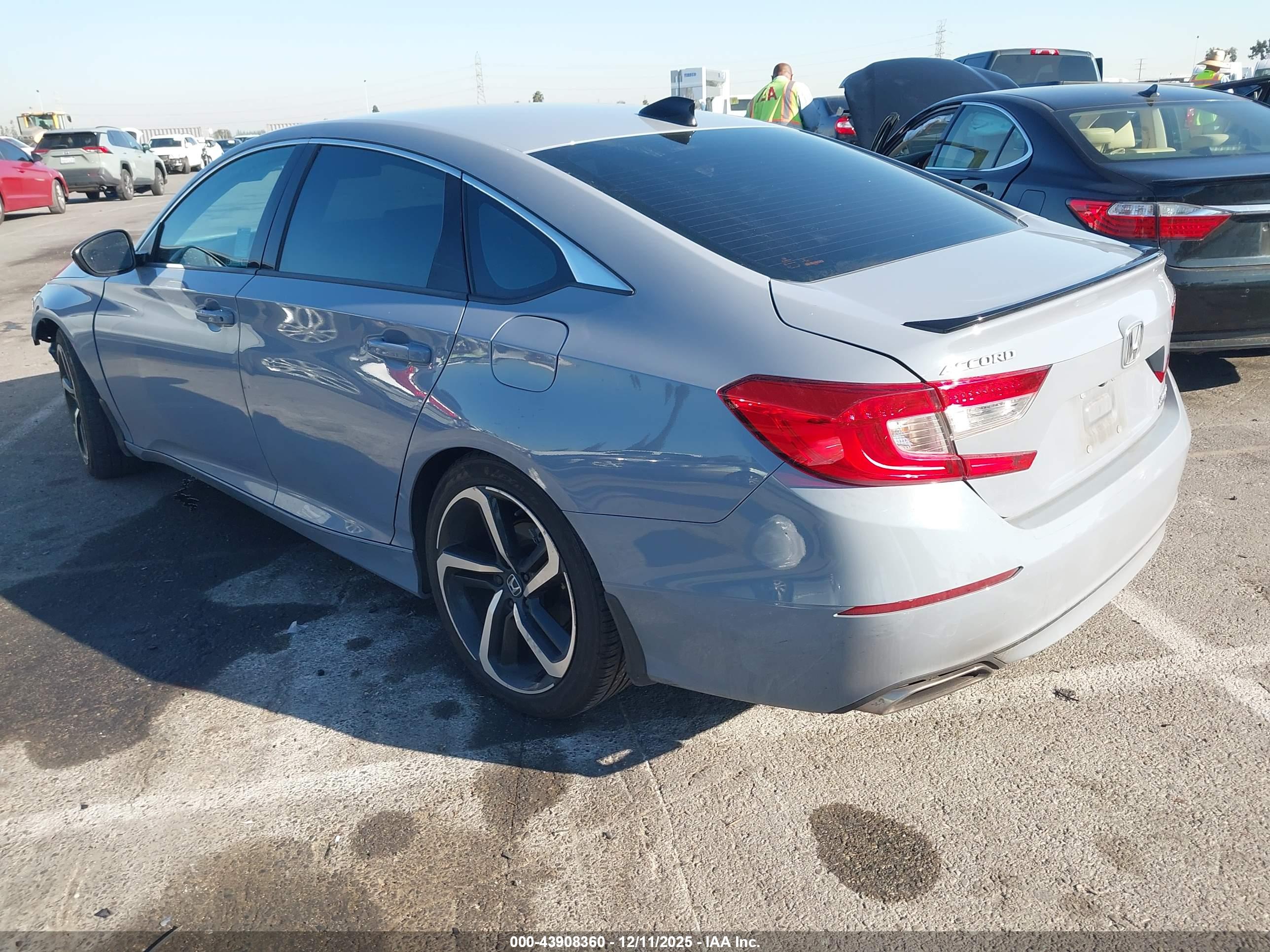 HONDA ACCORD image 3