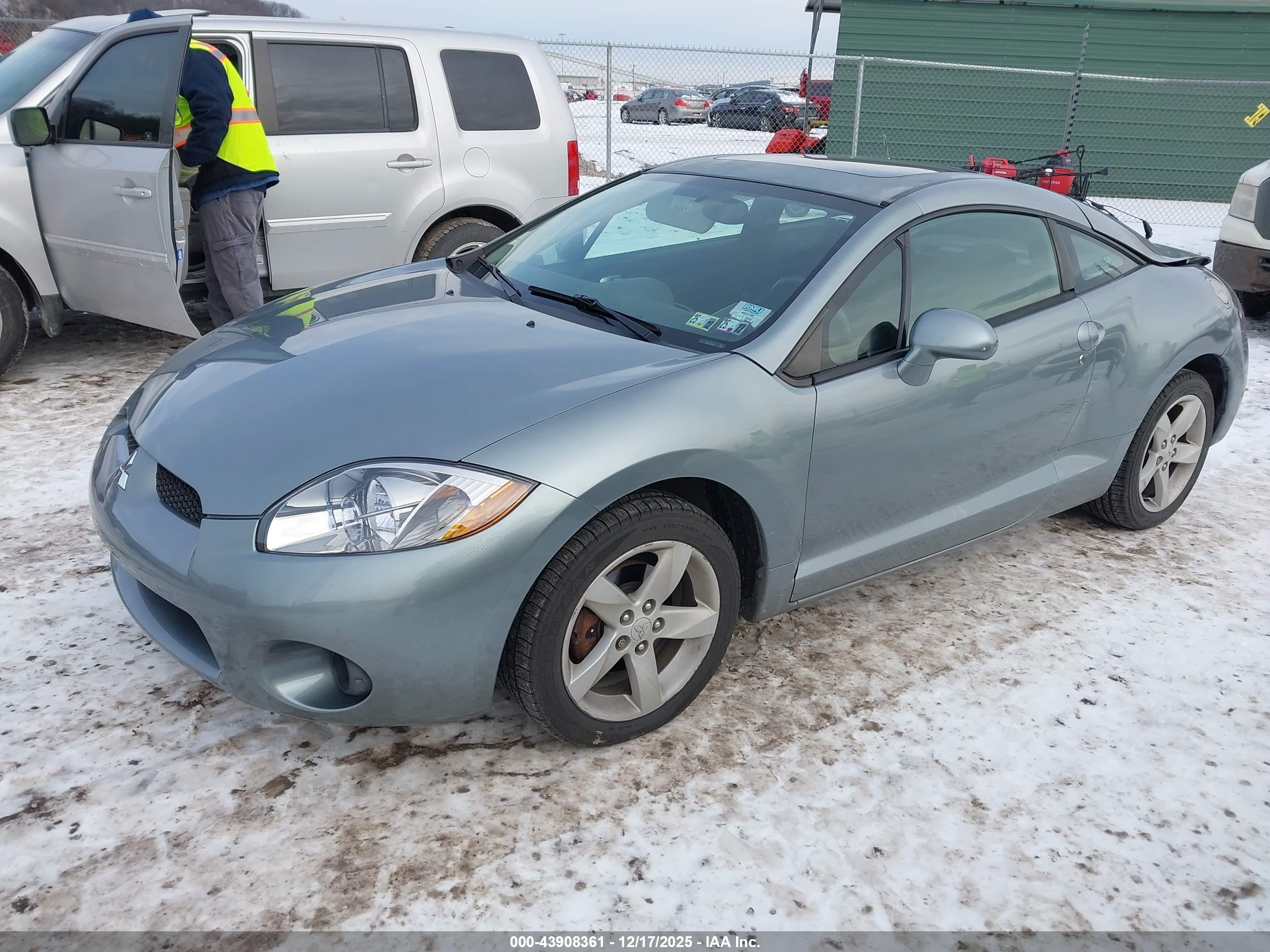 MITSUBISHI ECLIPSE image 2