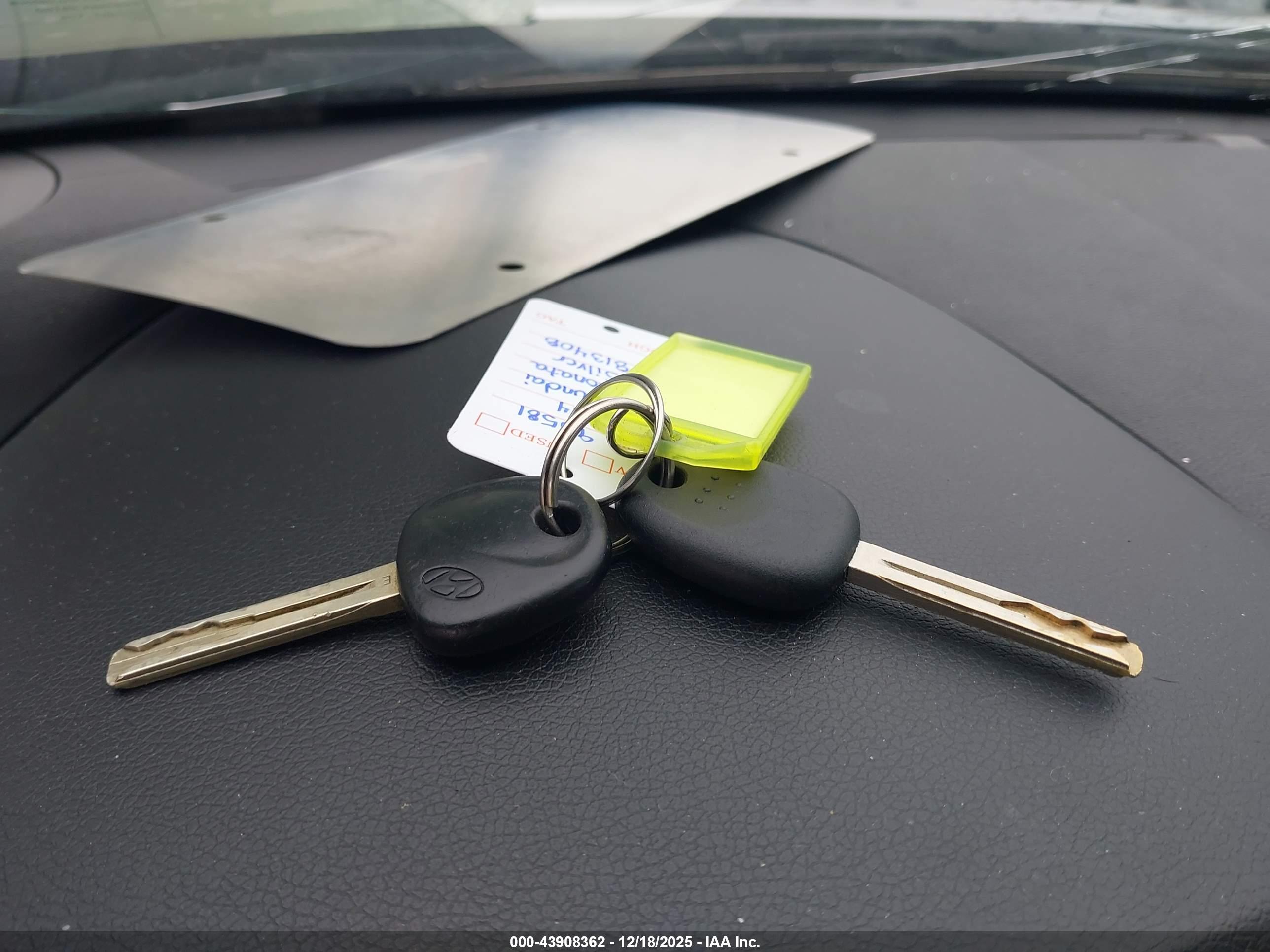 HYUNDAI SONATA image 11
