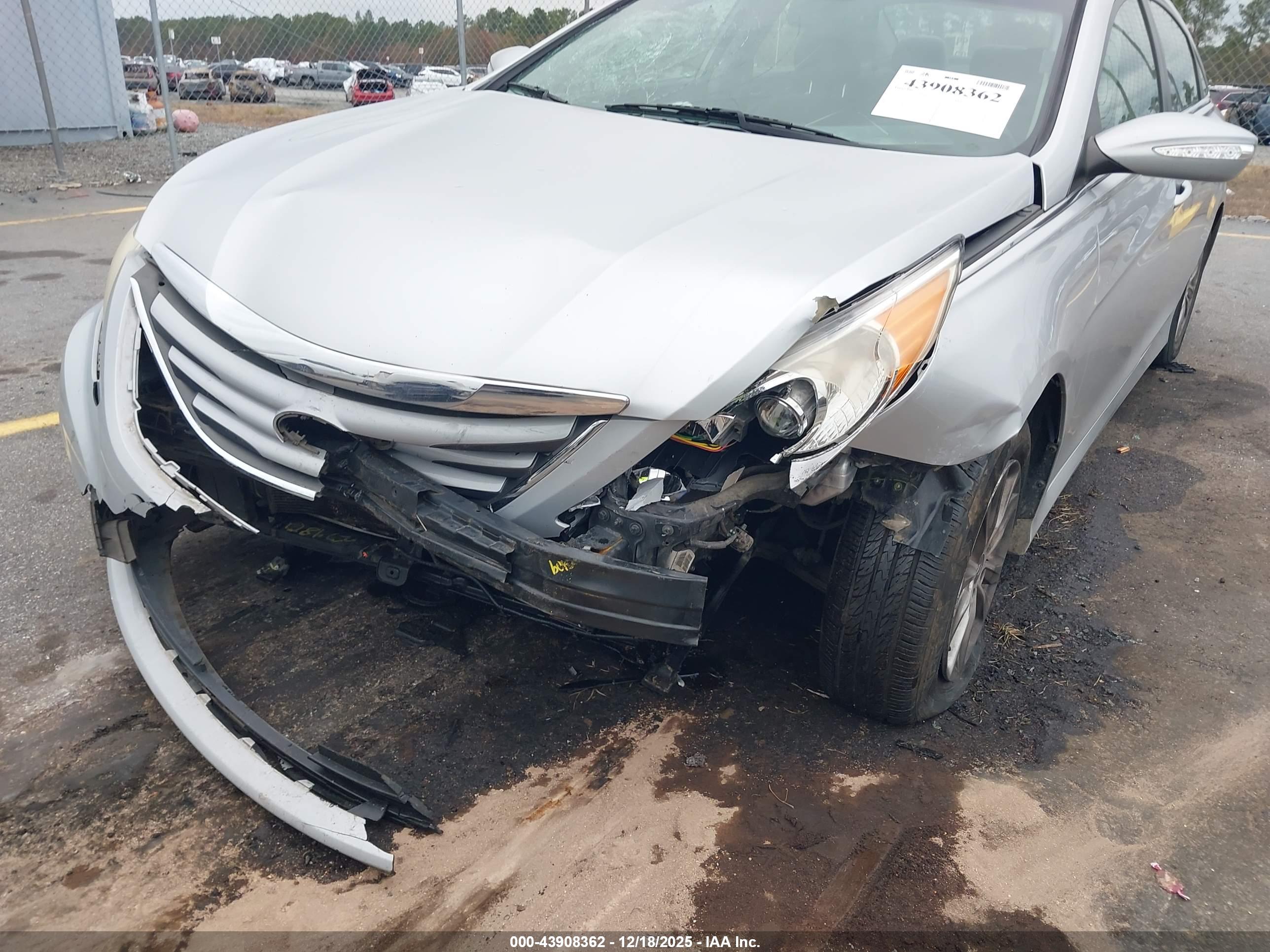 HYUNDAI SONATA image 6
