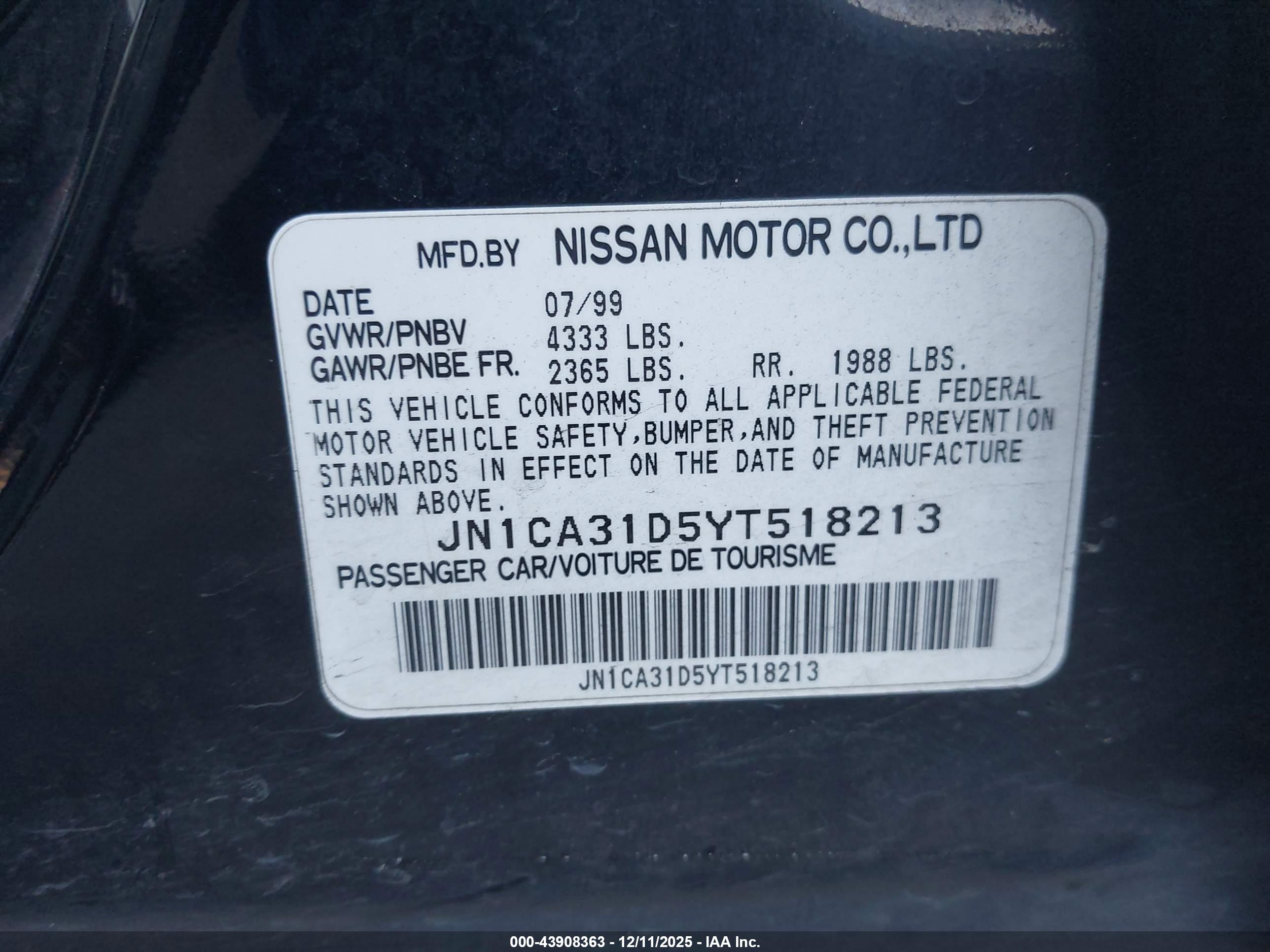 NISSAN MAXIMA image 9