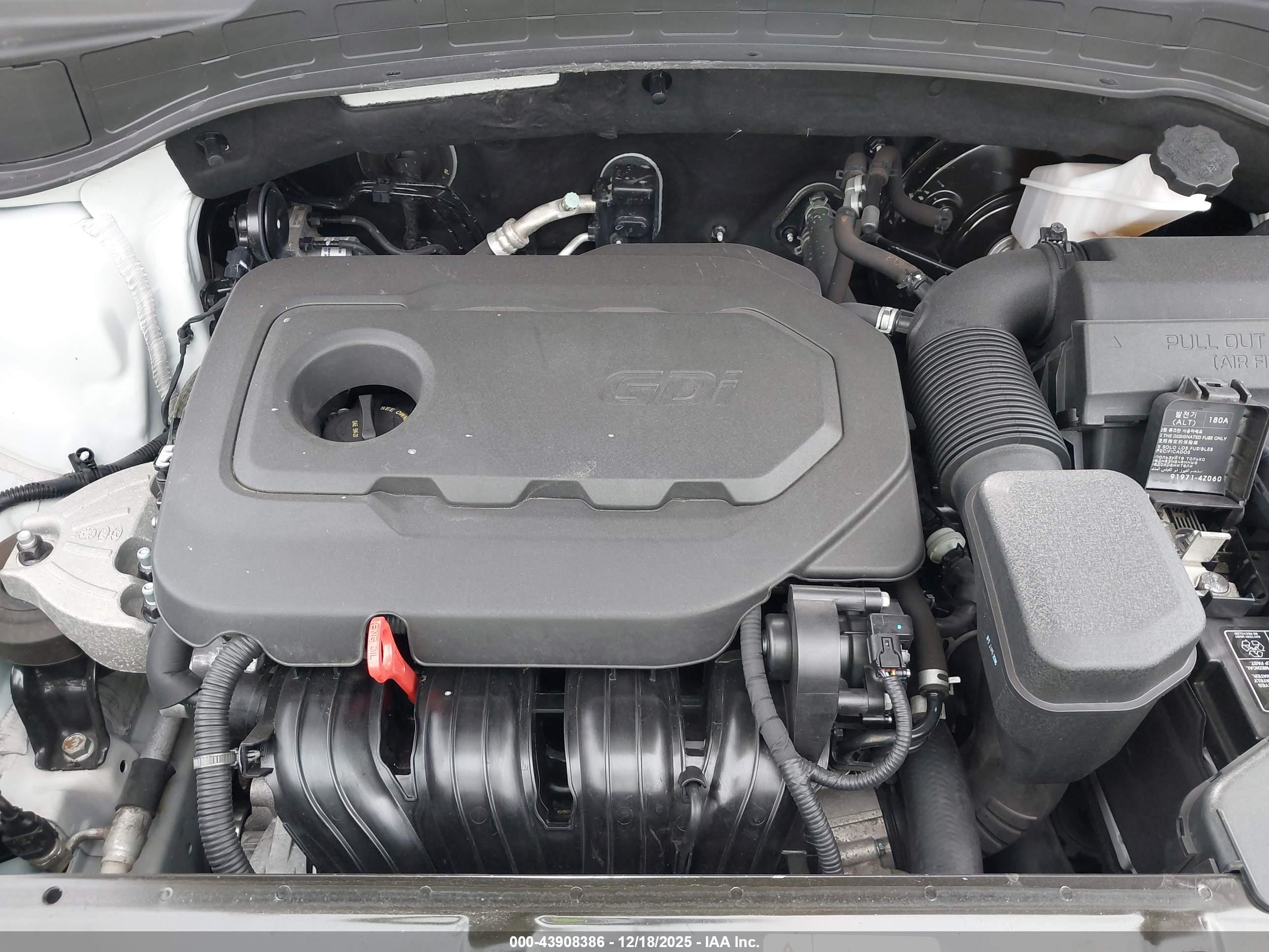 HYUNDAI SANTA image 10