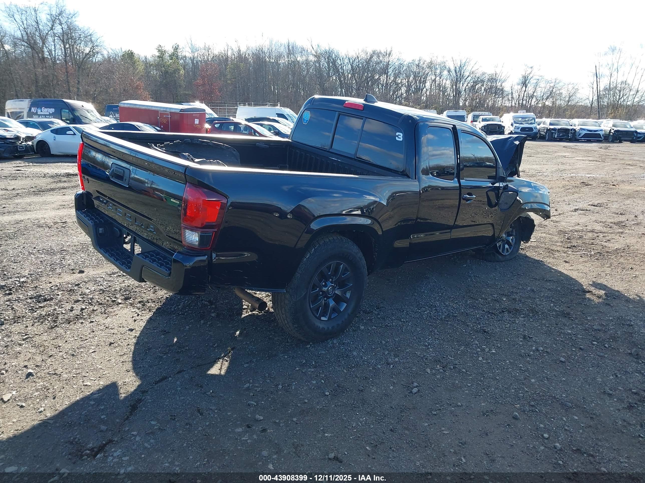 TOYOTA TACOMA image 4