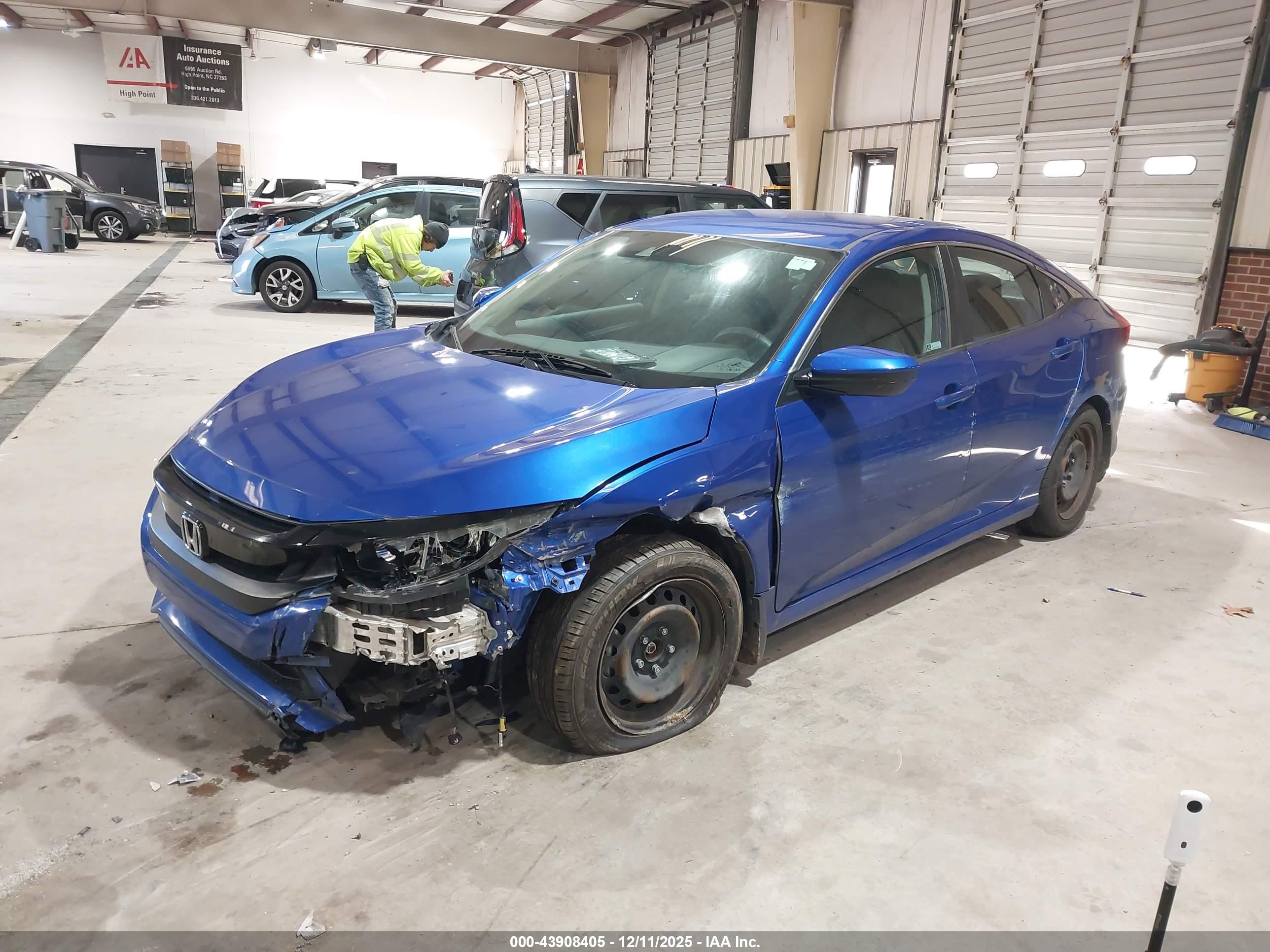 HONDA CIVIC image 2
