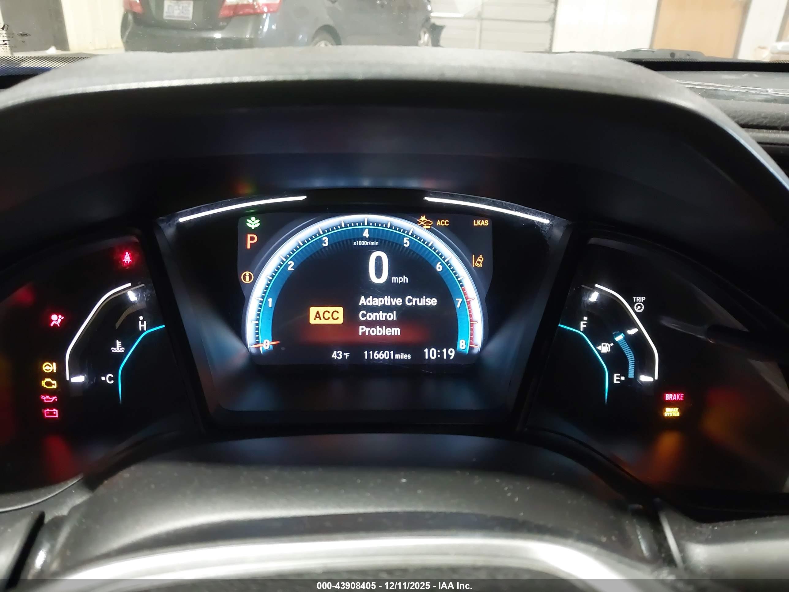 HONDA CIVIC image 7