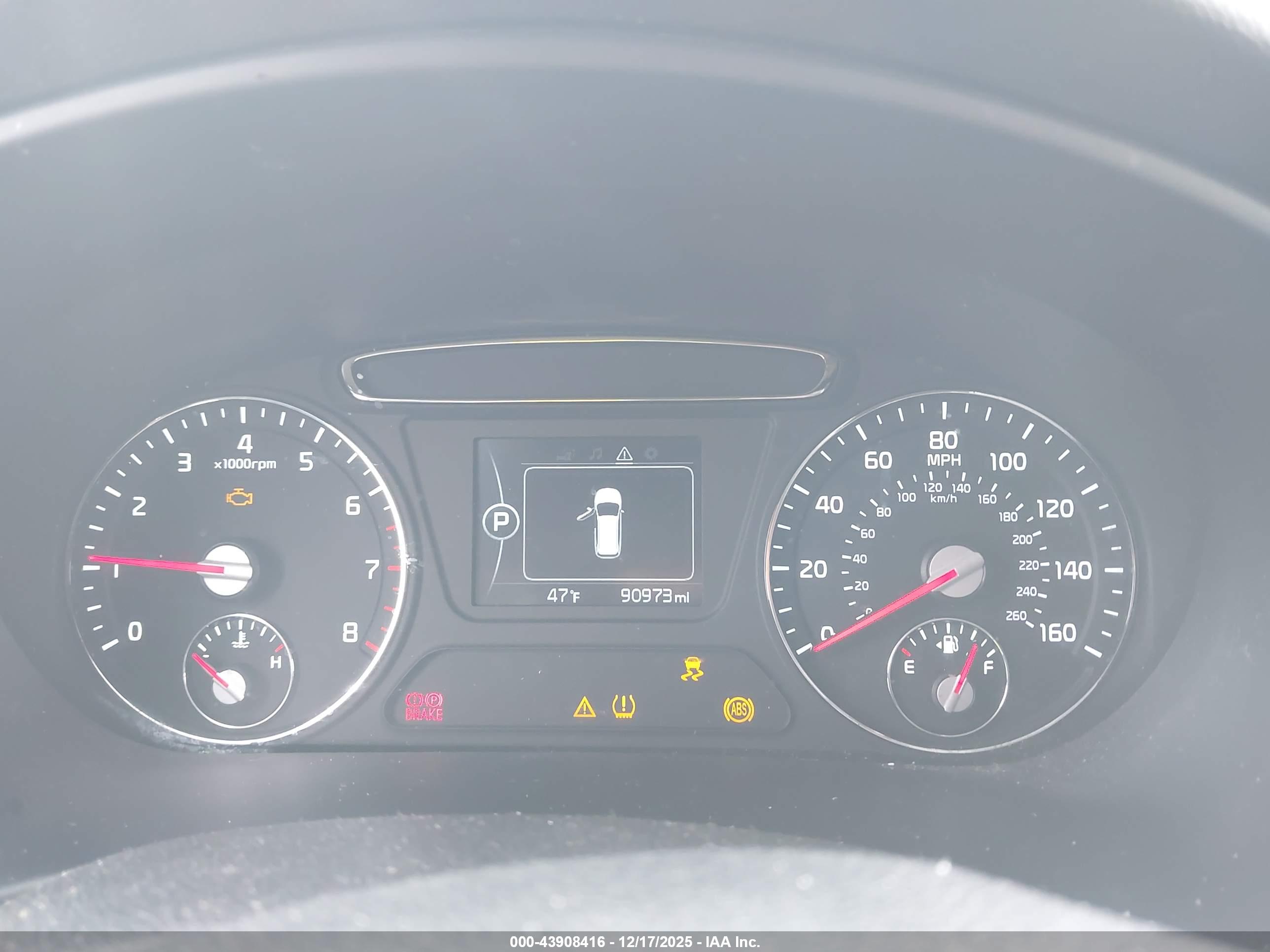 KIA SORENTO image 7