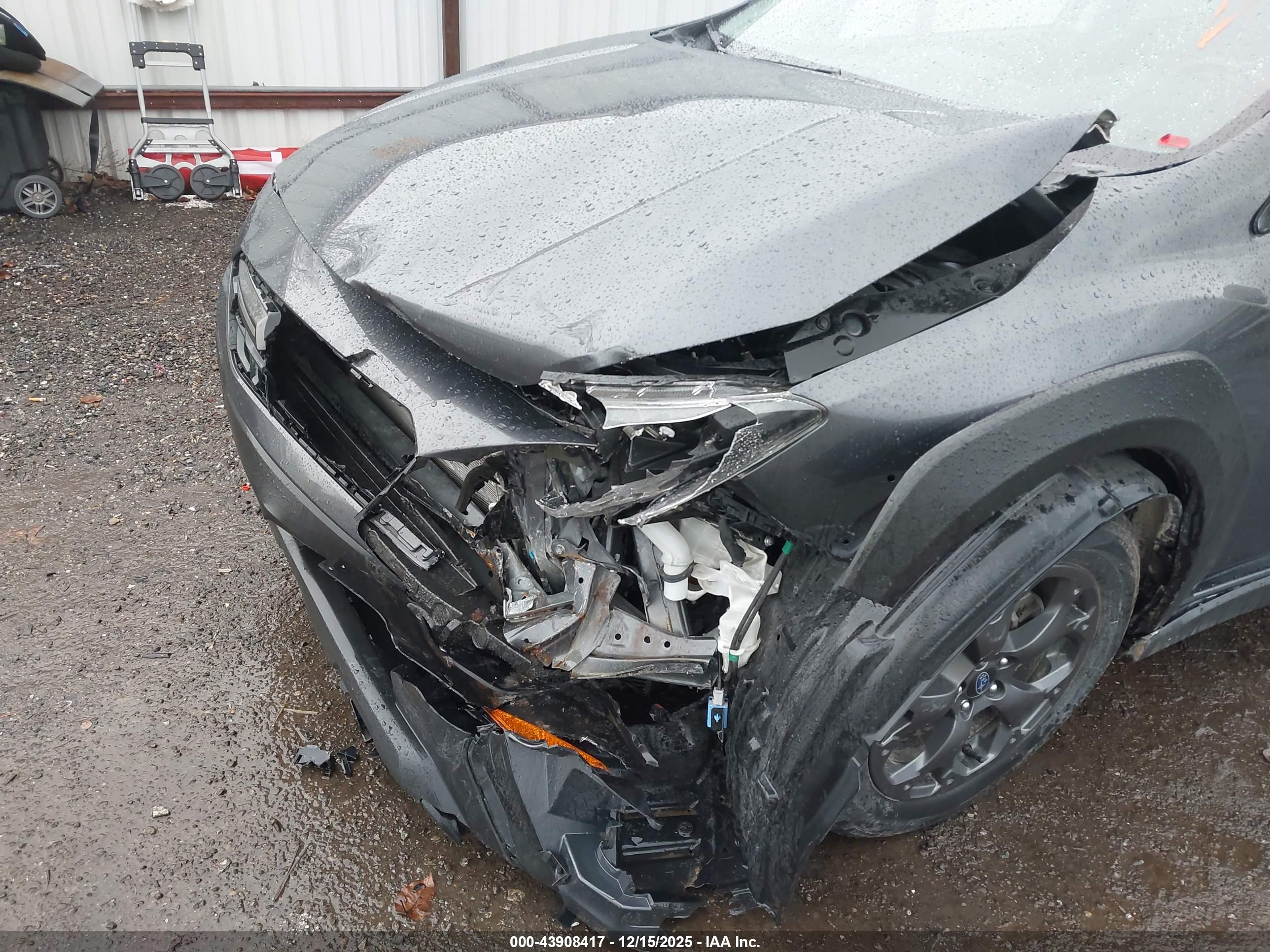 SUBARU CROSSTREK image 6