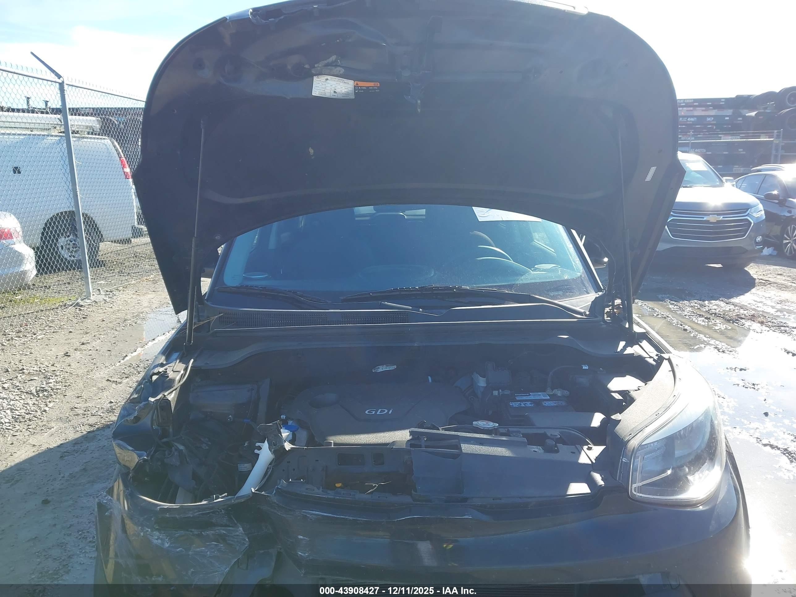 KIA SOUL image 10