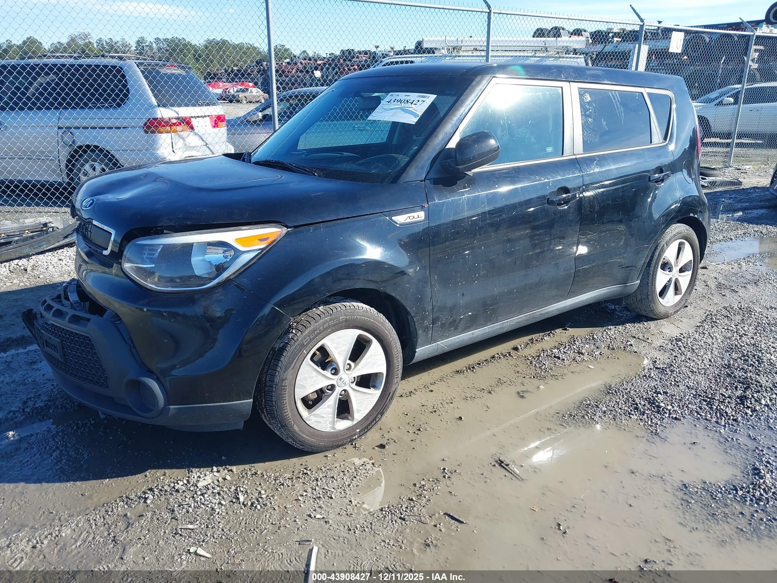 KIA SOUL image 2