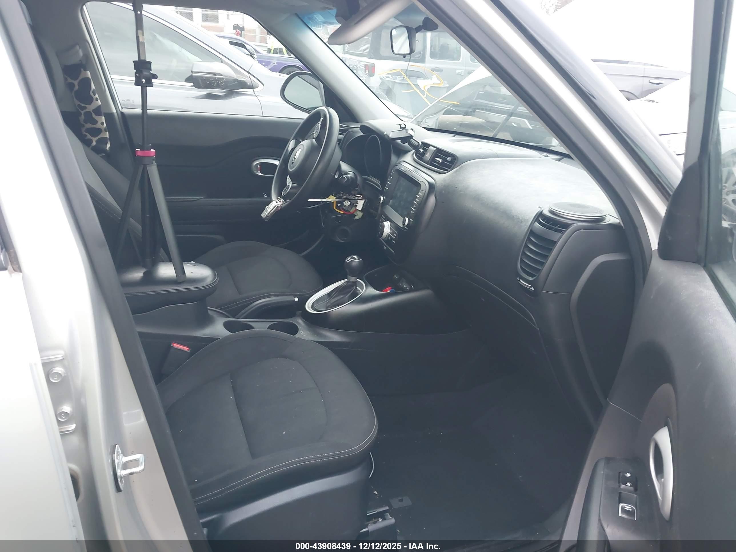 KIA SOUL image 5