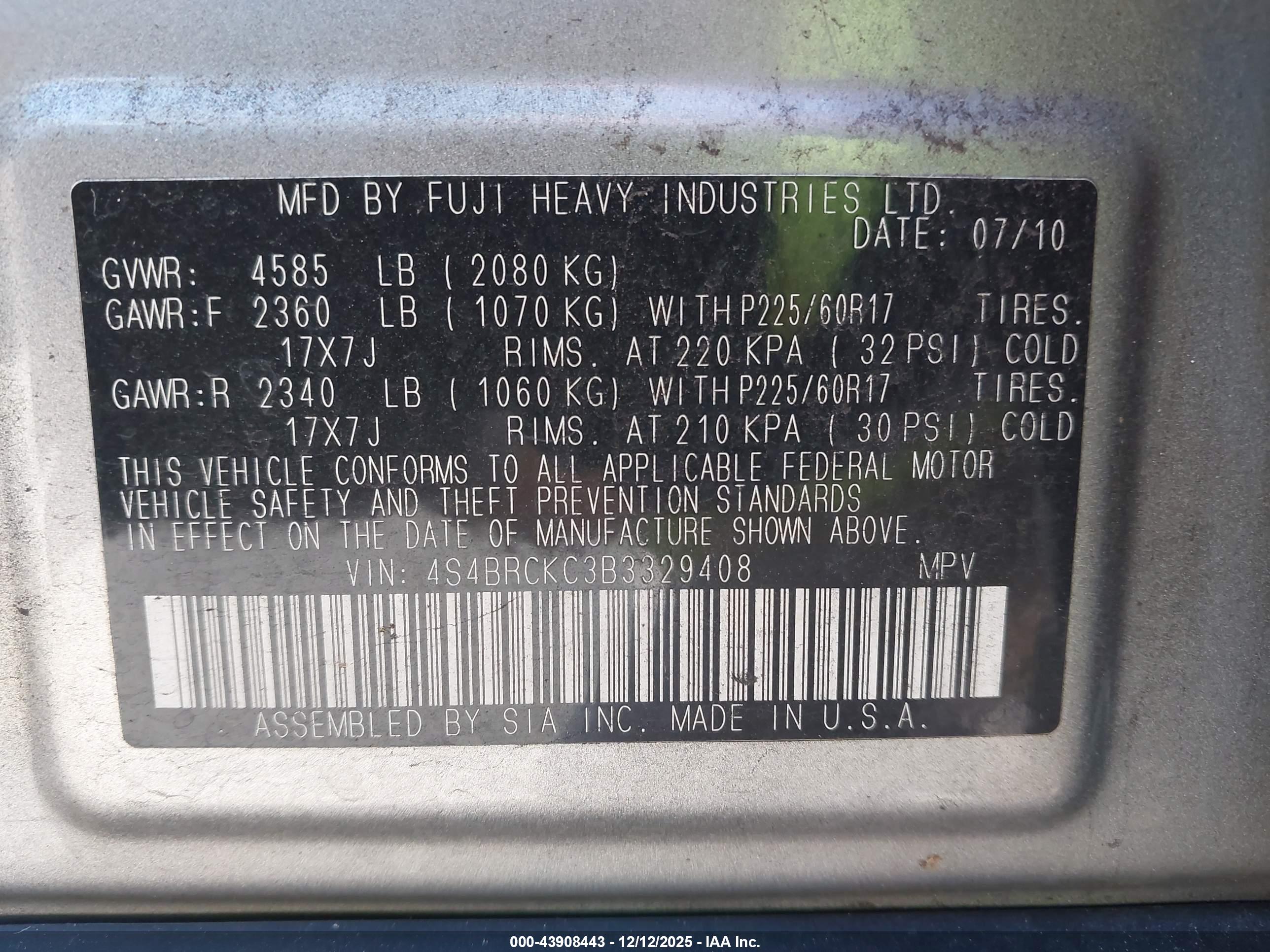 SUBARU OUTBACK image 9
