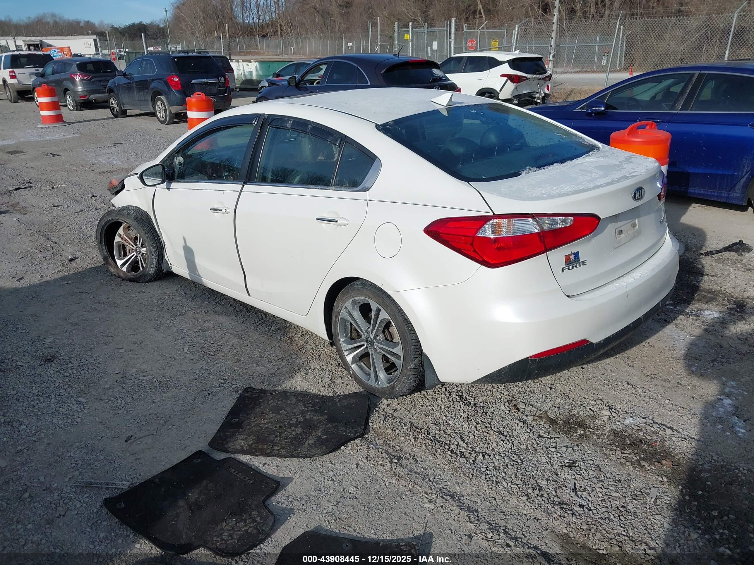 KIA FORTE image 3