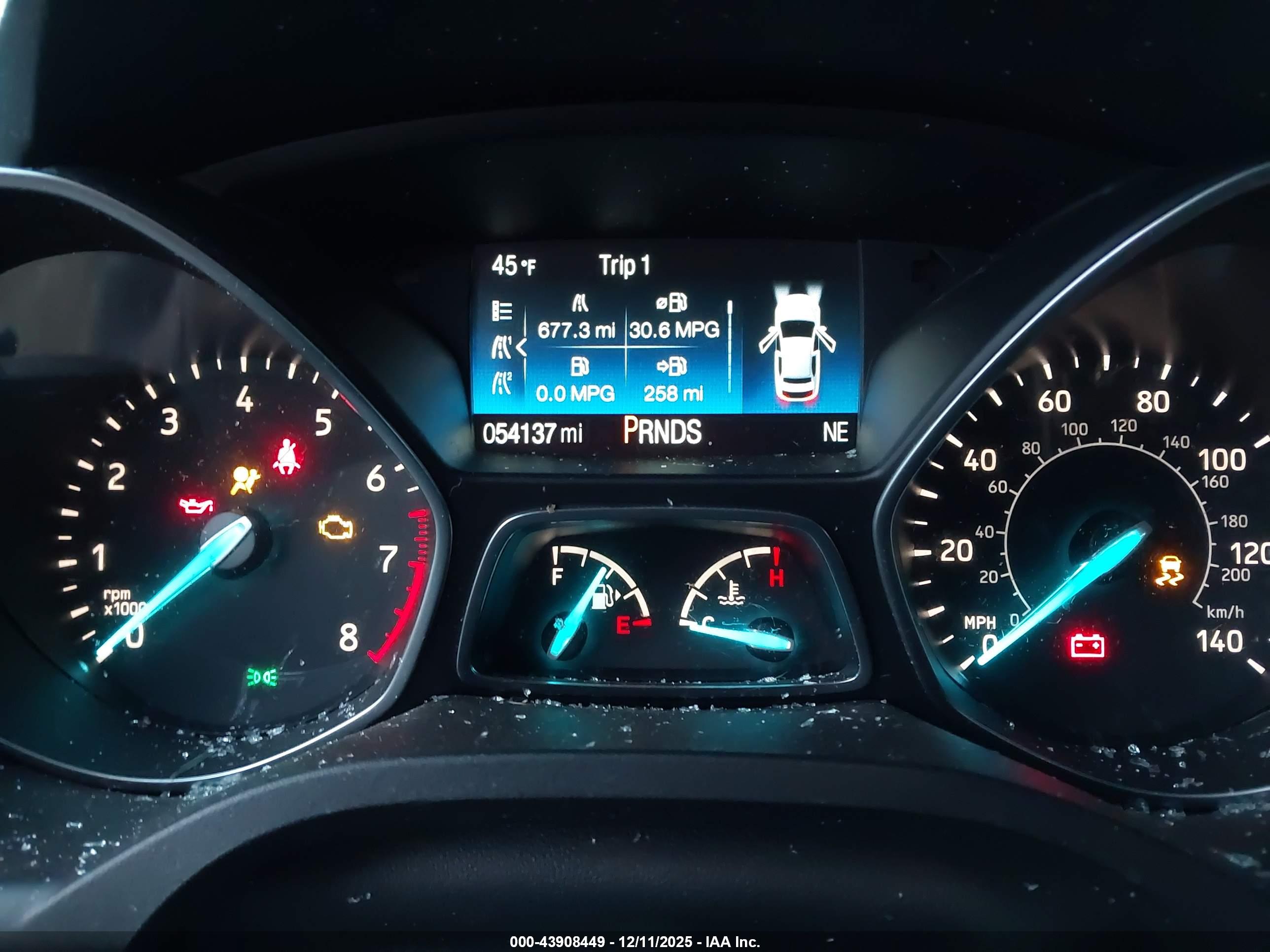 FORD ESCAPE image 7
