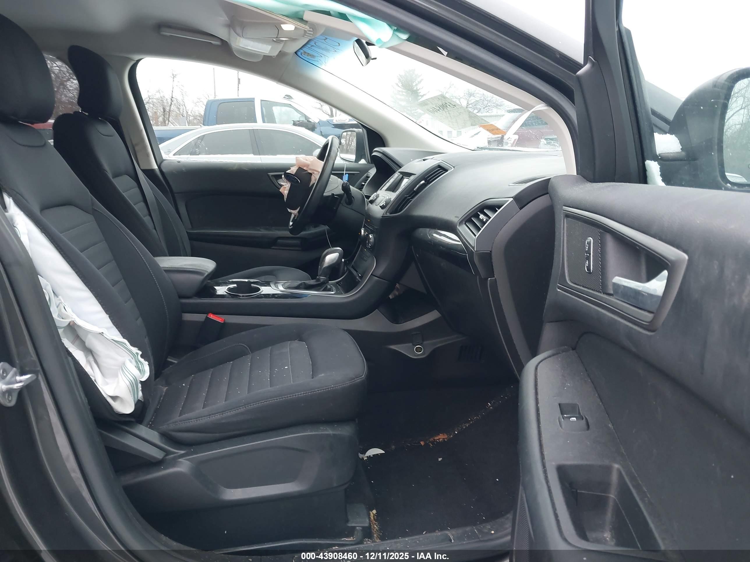 FORD EDGE image 5