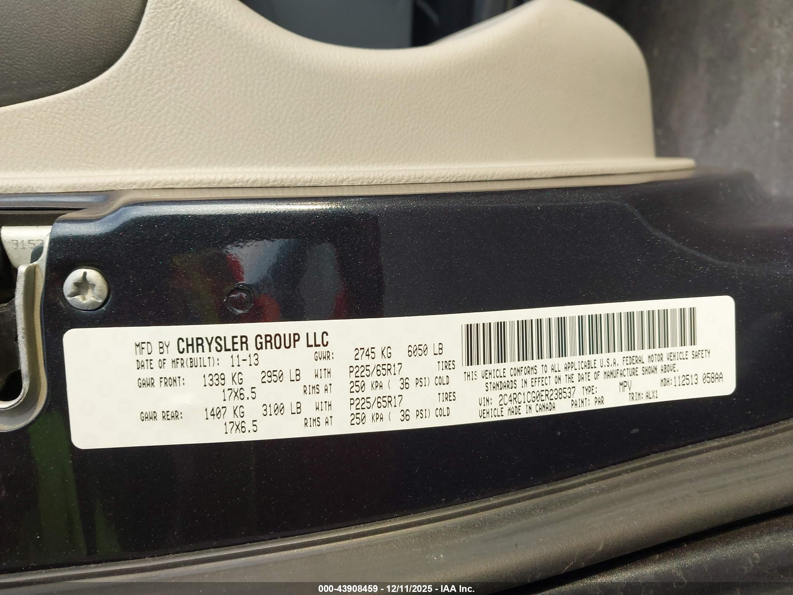 CHRYSLER TOWN image 9