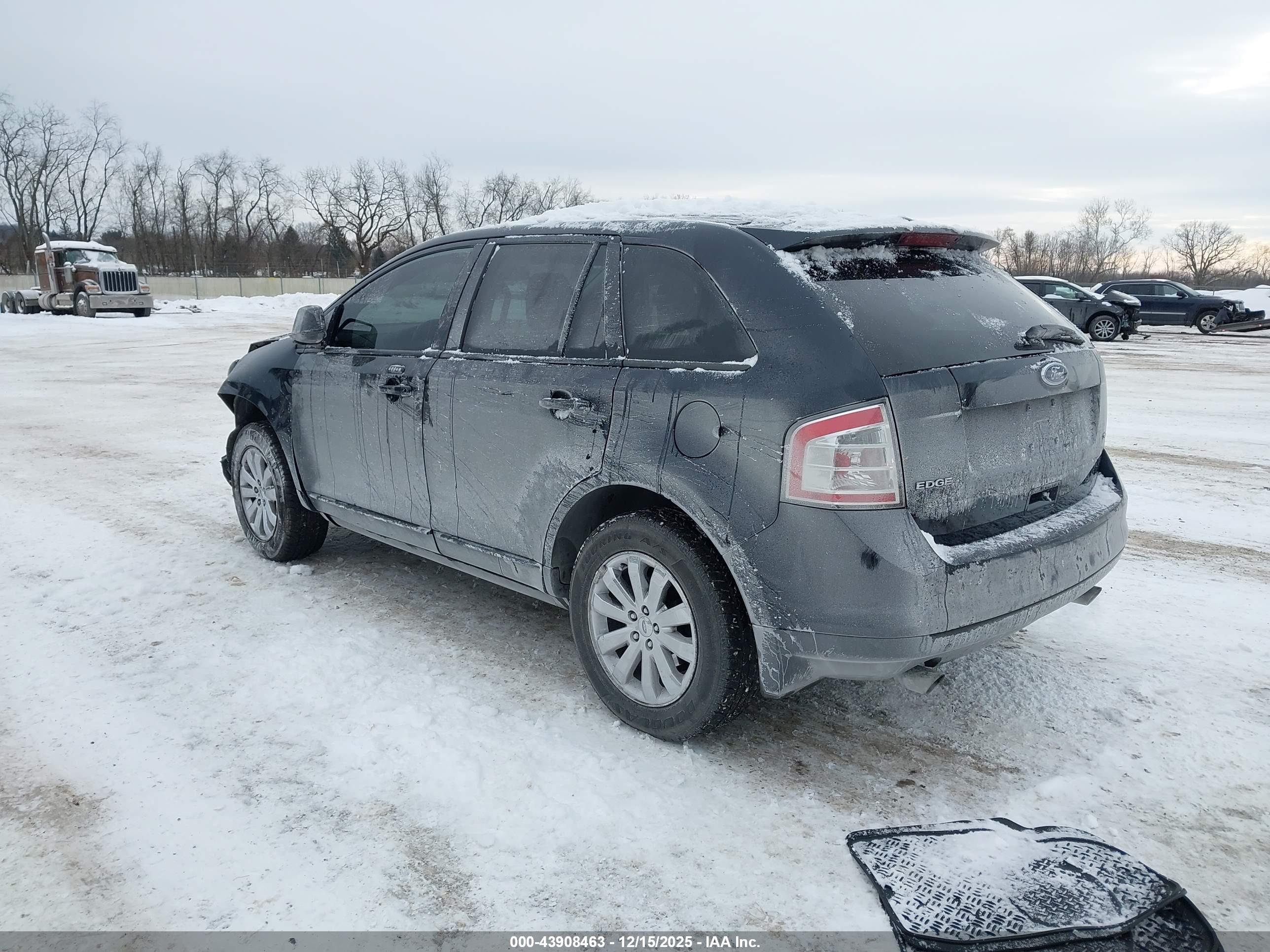 FORD EDGE image 3