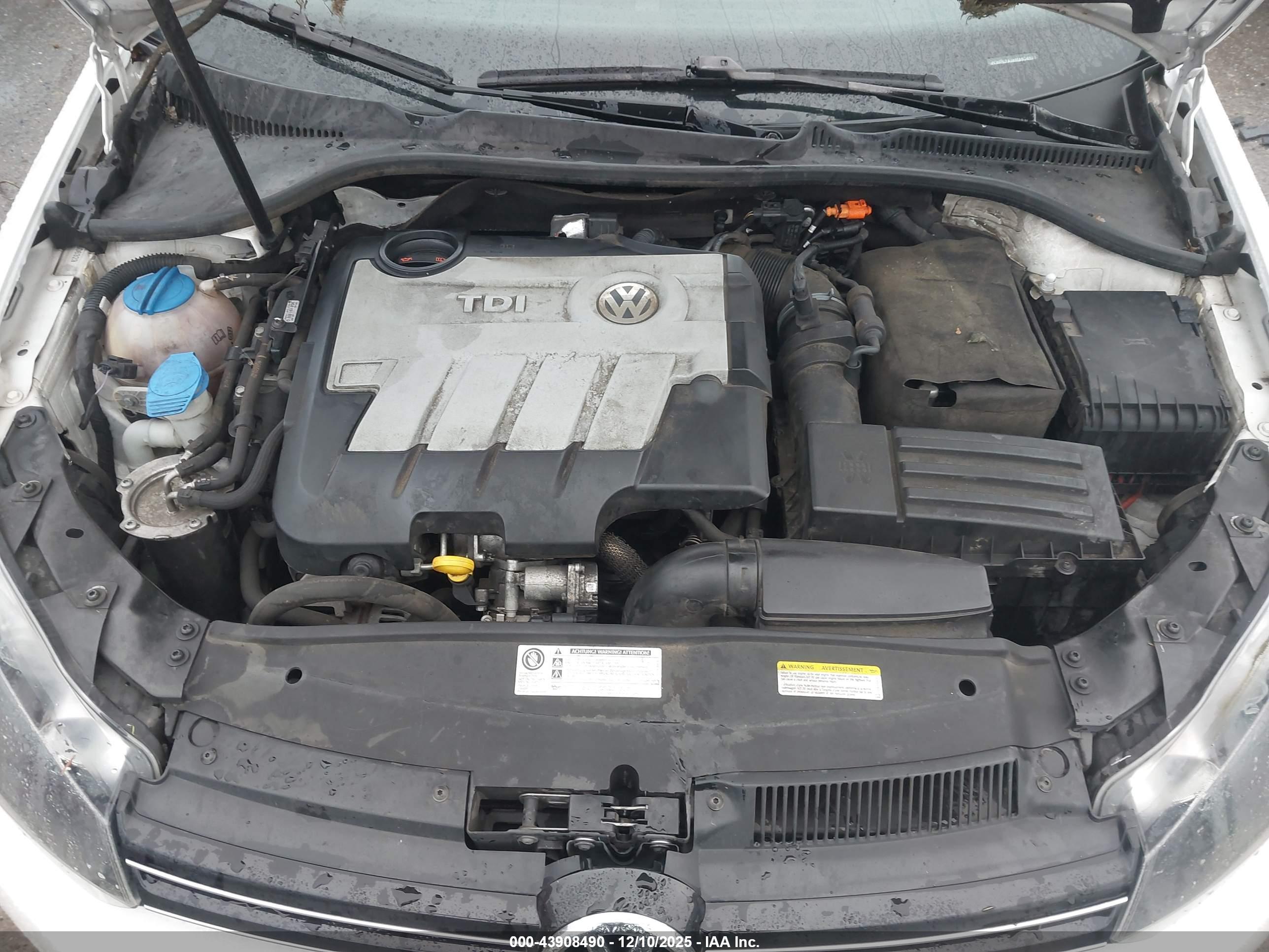 VOLKSWAGEN JETTA image 10