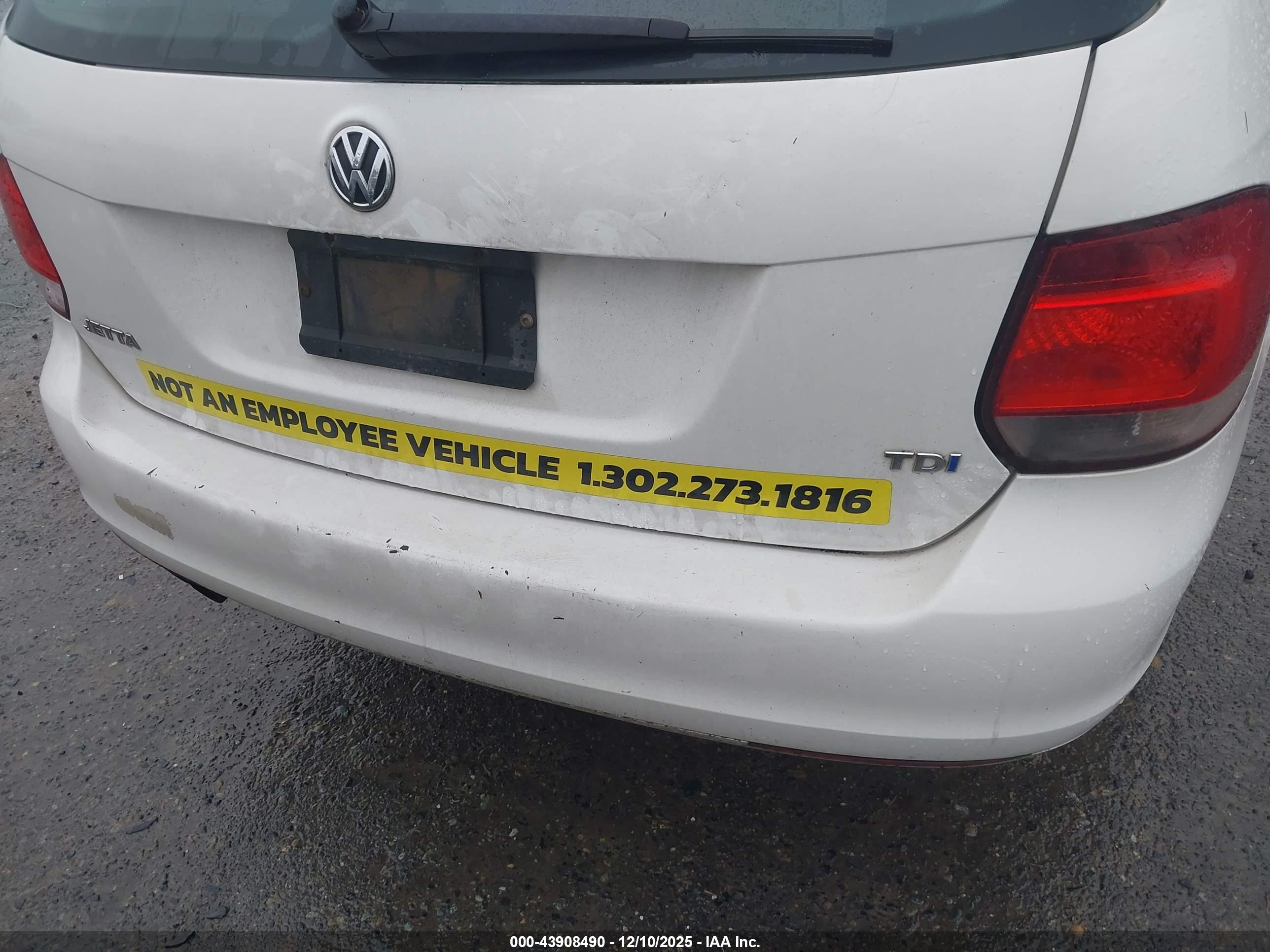 VOLKSWAGEN JETTA image 6