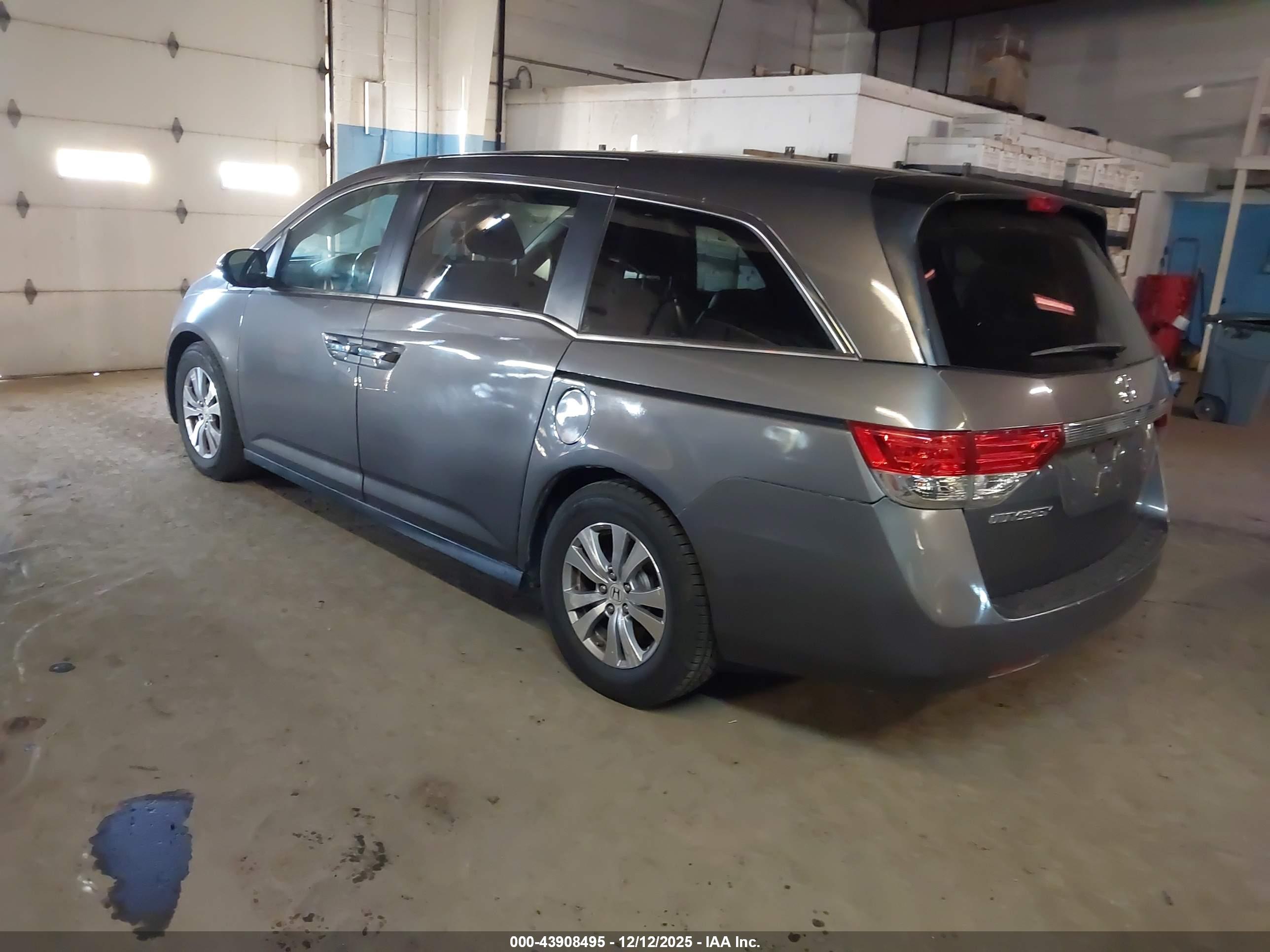 HONDA ODYSSEY image 3