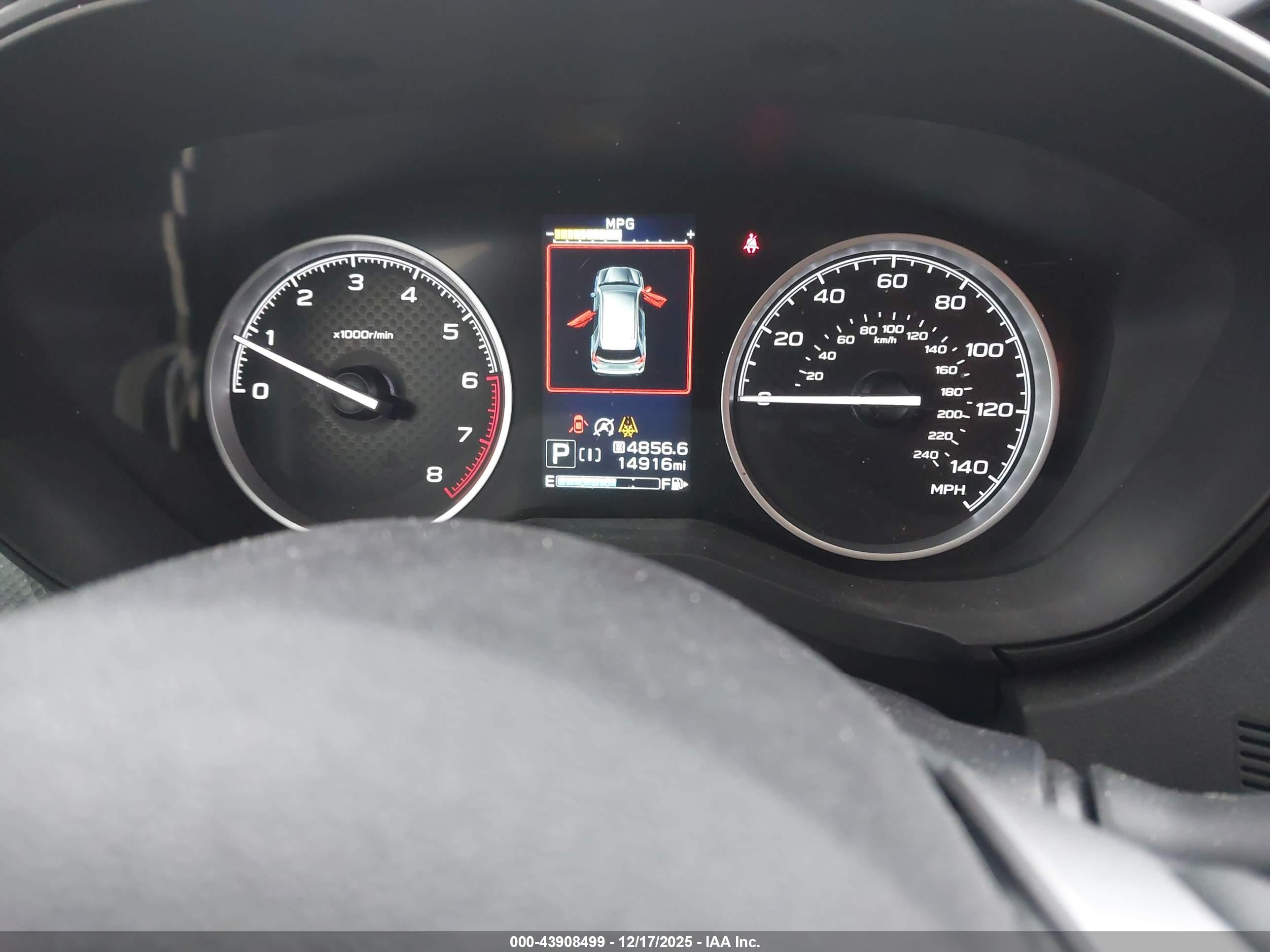 SUBARU FORESTER image 7