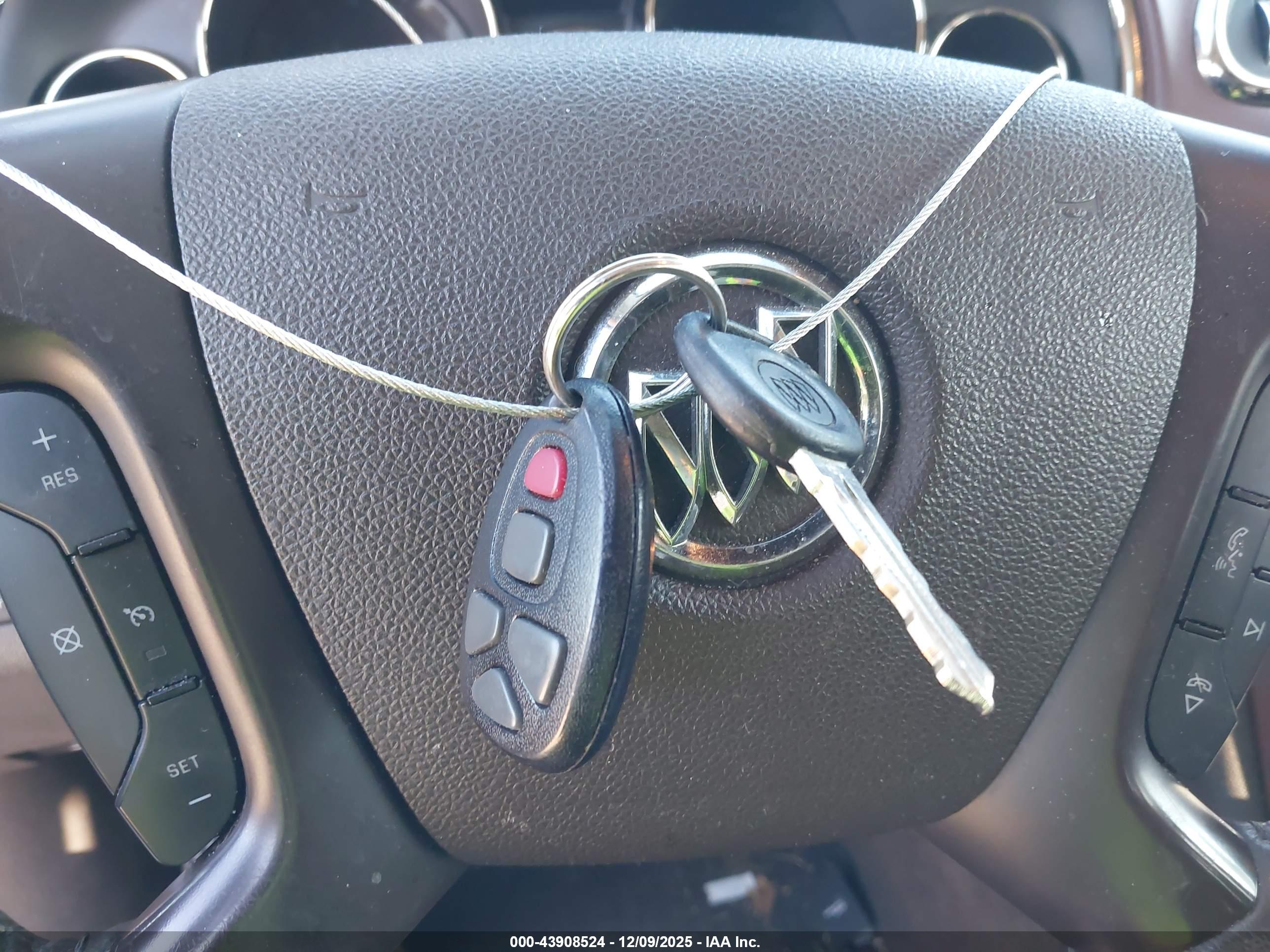 BUICK ENCLAVE image 11