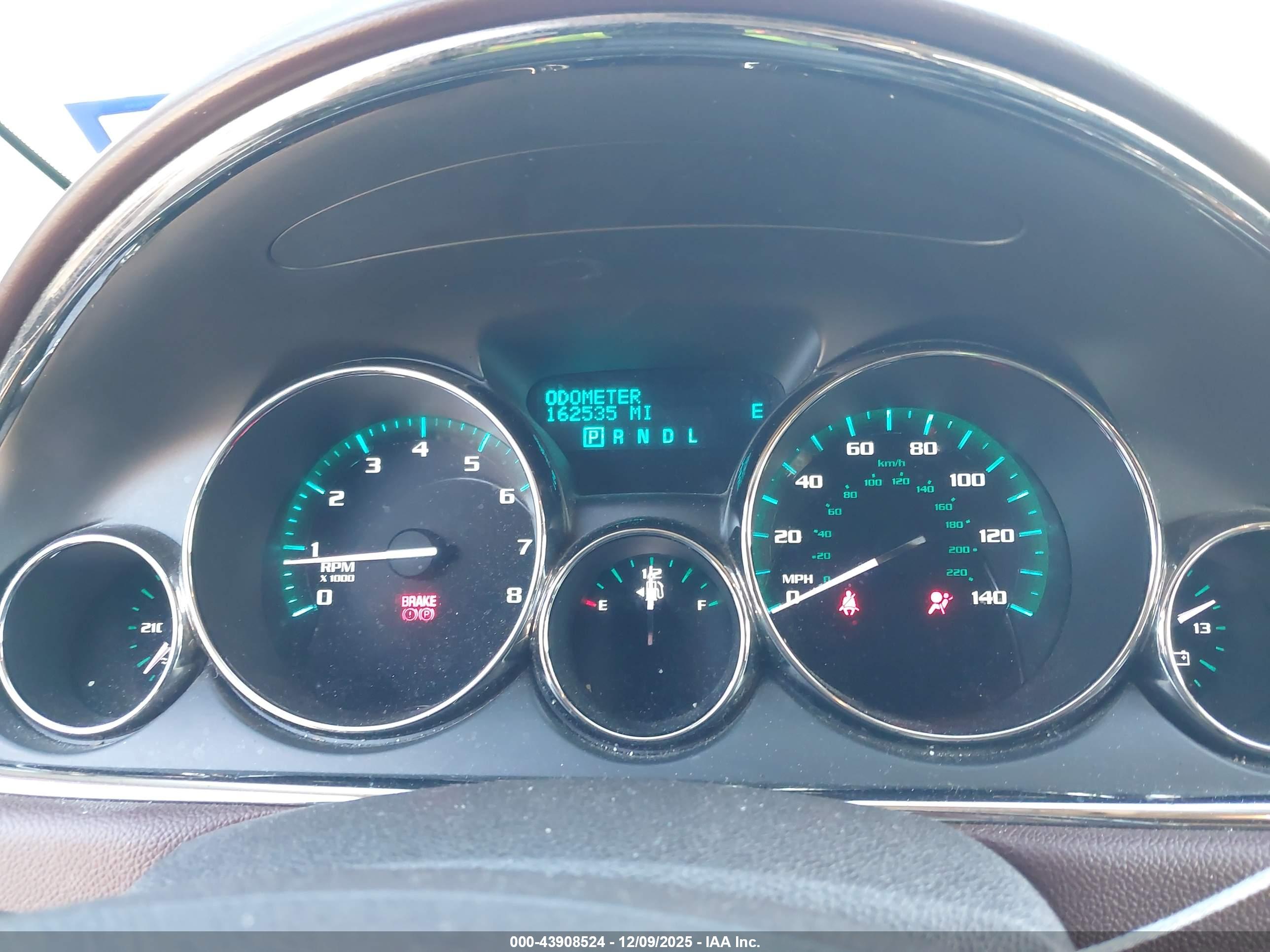 BUICK ENCLAVE image 7